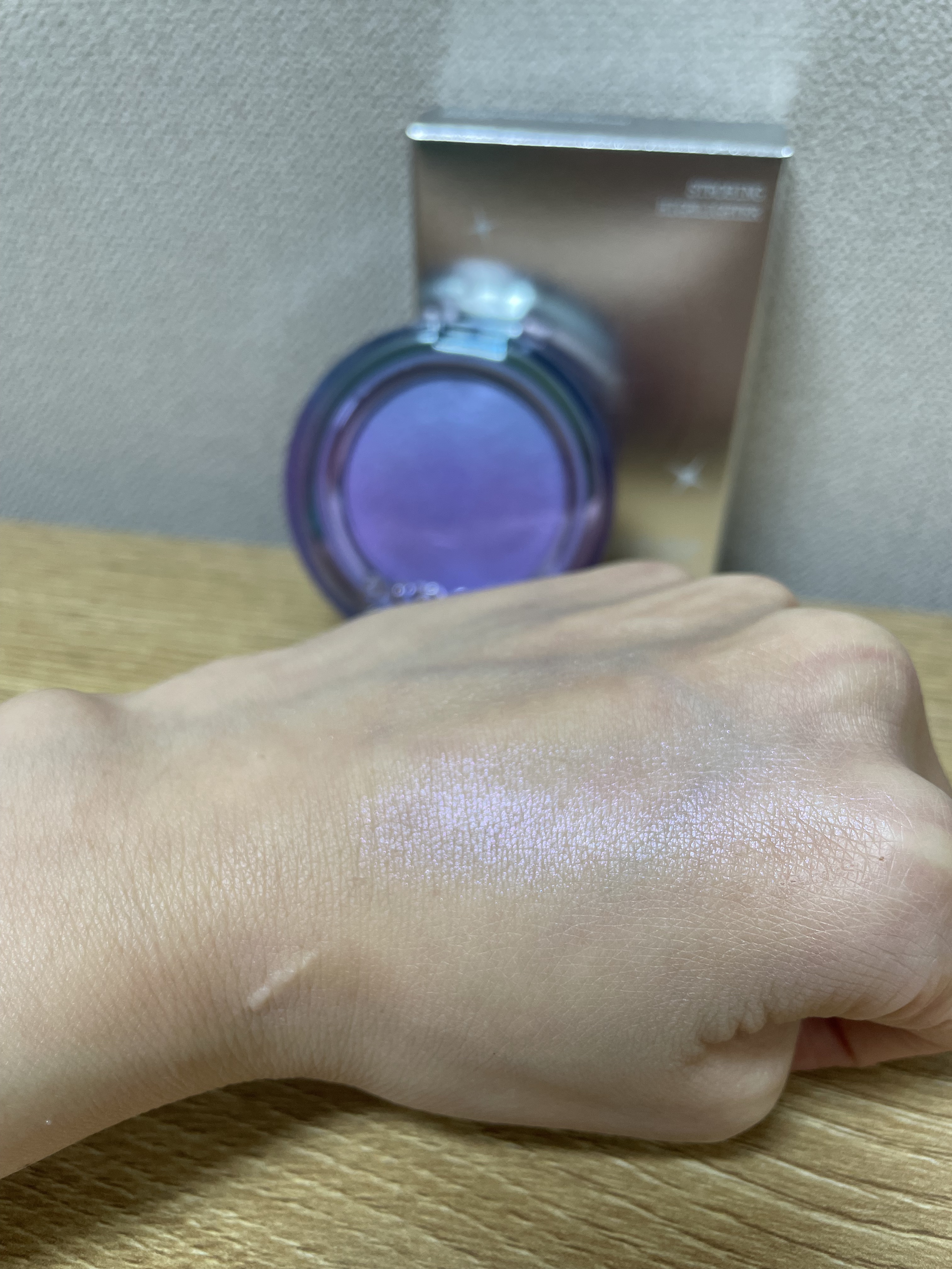 ノーウェアリップスティック バーミンググロー ＃17 ダークチェリー/espoir/口紅を使ったクチコミ（3枚目）