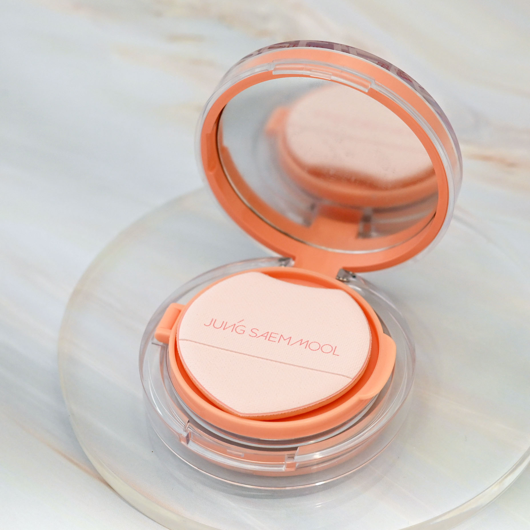 アーティストクッションブラッシュ/JUNG SAEM MOOL/リキッドチークを使ったクチコミ（2枚目）