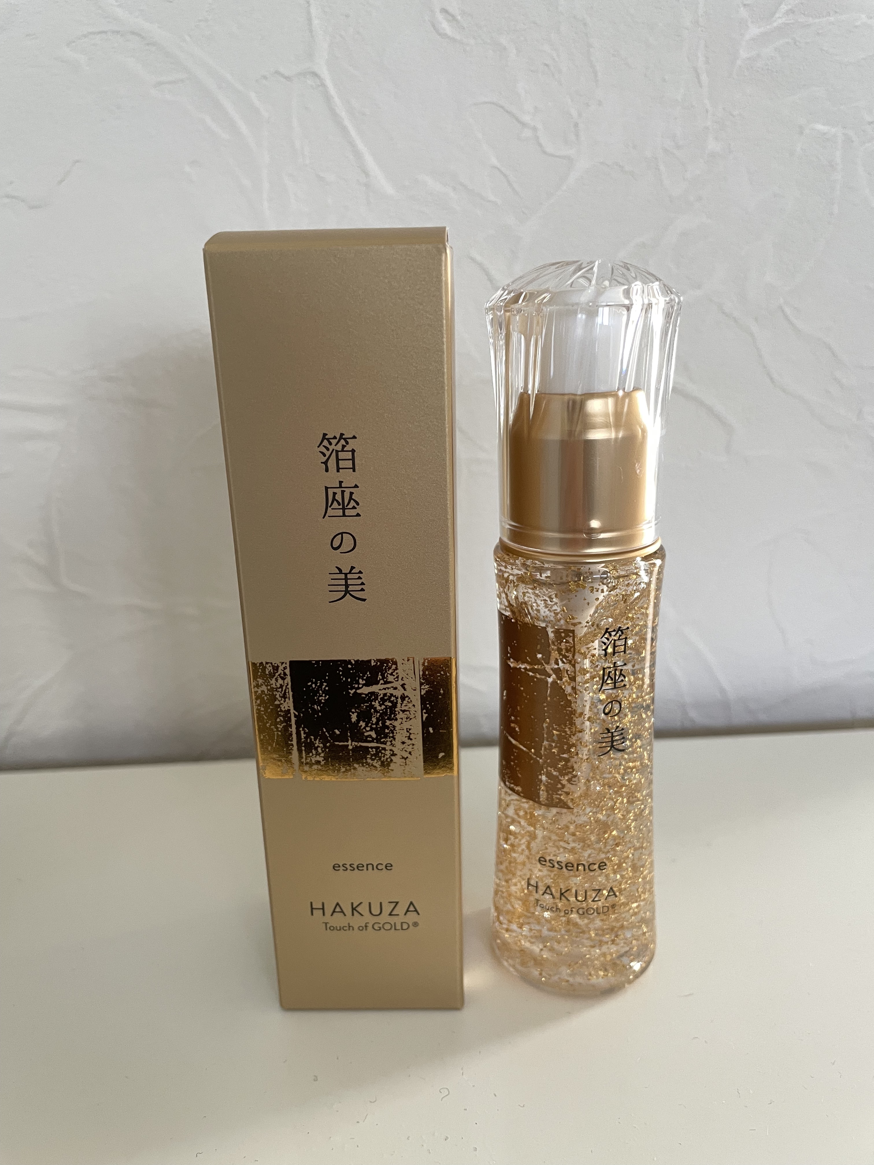 試してみた】 箔座の美 エッセンス Touch of GOLDの効果・肌質別の