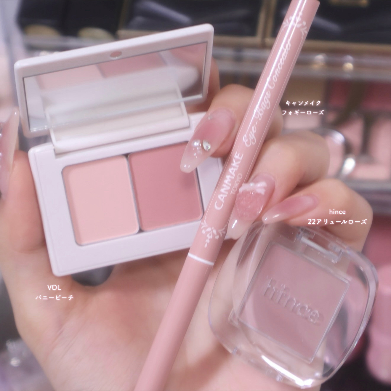 シングルアイシャドウ 22 ALLURE ROSE/hince/単色アイシャドウを使ったクチコミ（1枚目）