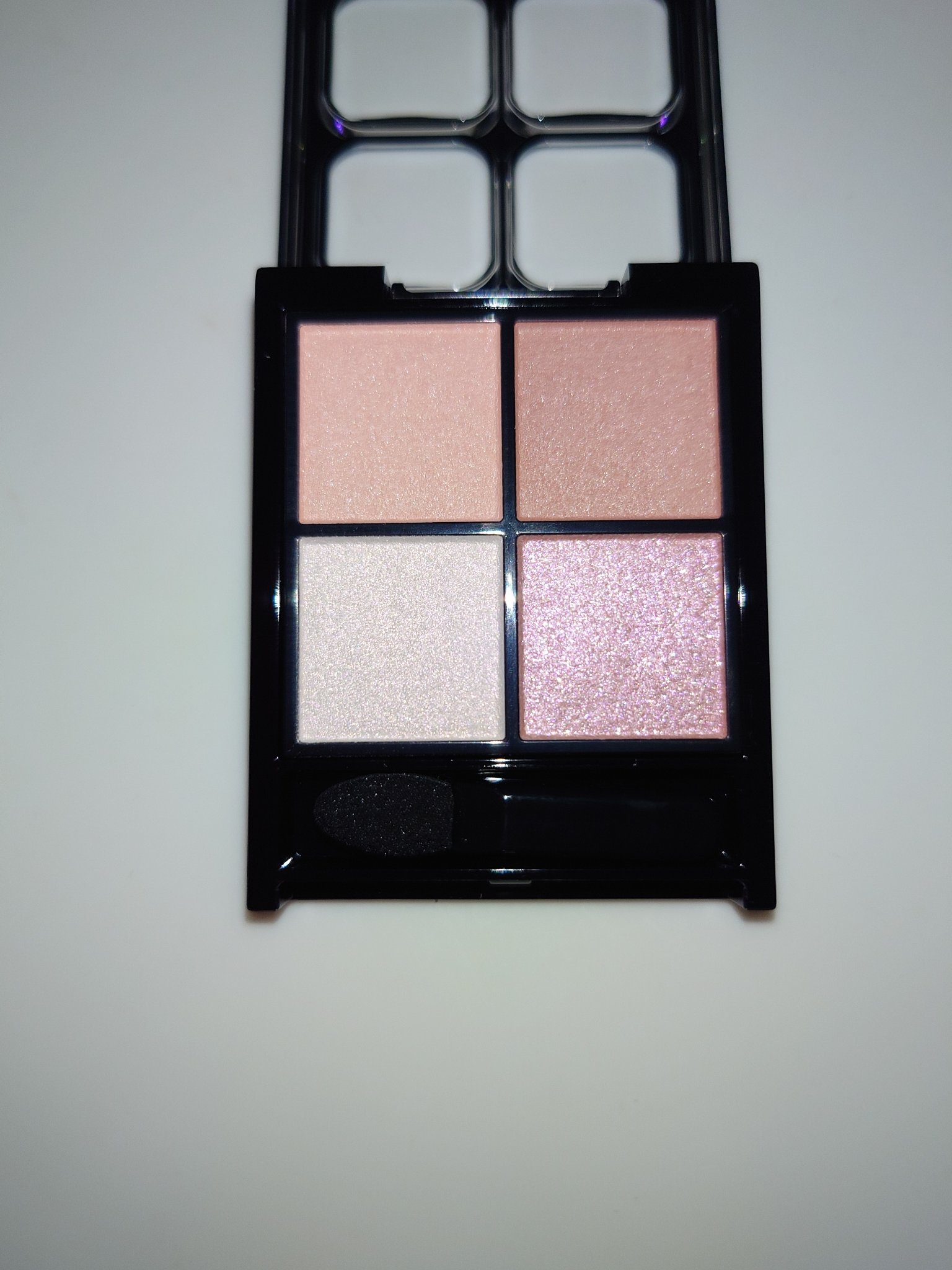 ケイト ポッピングシルエットシャドウ/KATE/アイシャドウパレットを使ったクチコミ（2枚目）