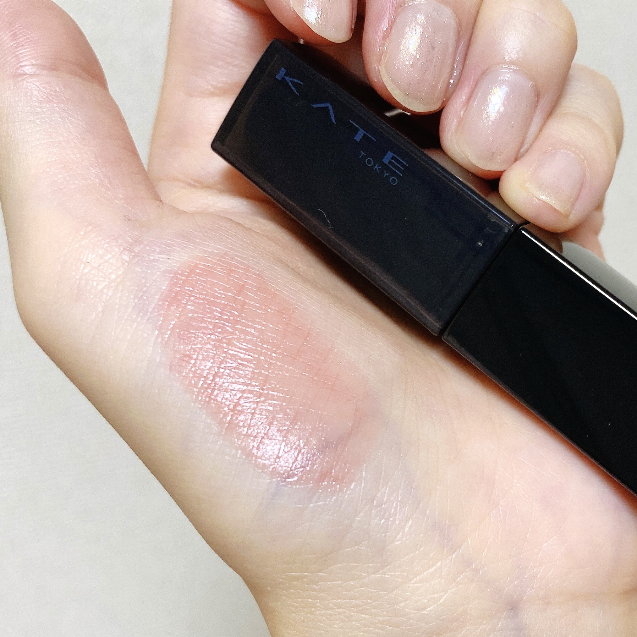 ケイト リップモンスター クリスタルポッド CP02 ピンクファントム/KATE/口紅を使ったクチコミ（2枚目）