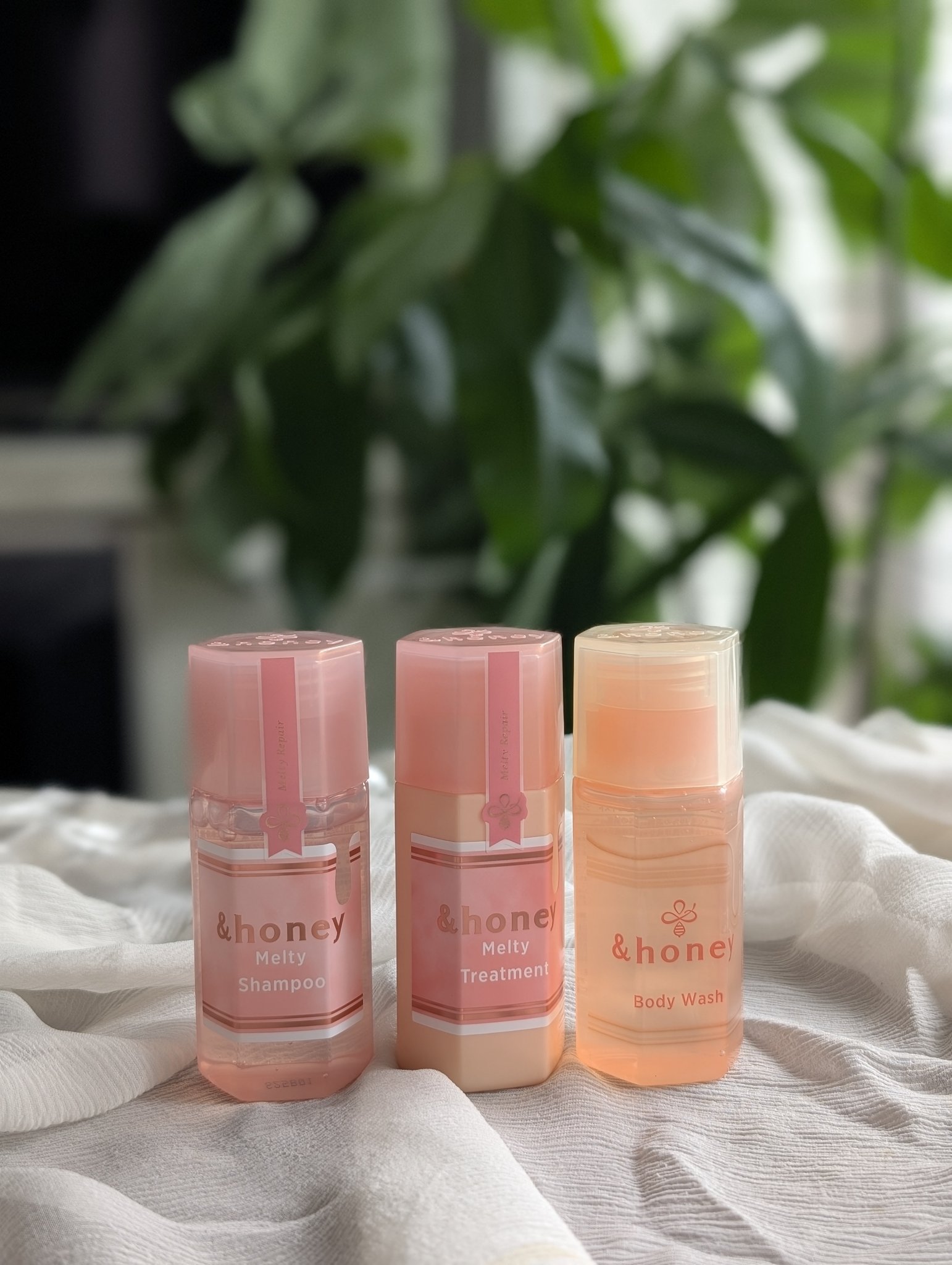 アンドハニー メルティ シャンプー＆ヘアトリートメント＆ボディウォッシュ ミニボトルセット/&honey/その他キットセットを使ったクチコミ（1枚目）