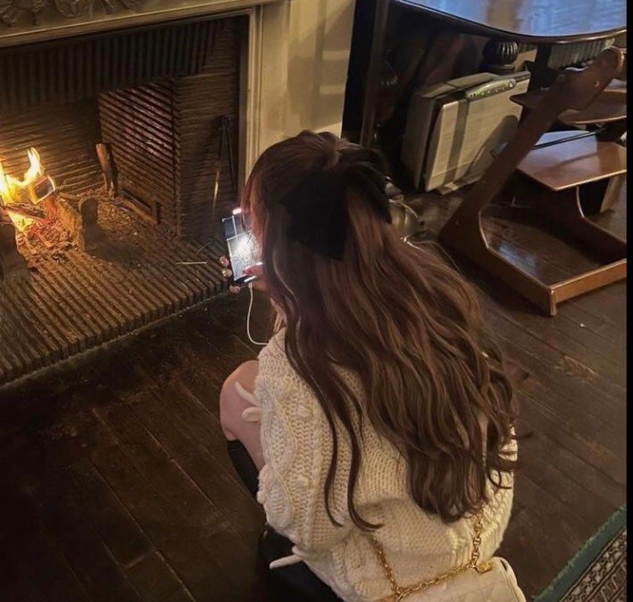 結愛 on LIPS 「今日から、投稿をしていきます!結愛です💖🤍自己紹介します・名前..」(1枚目)