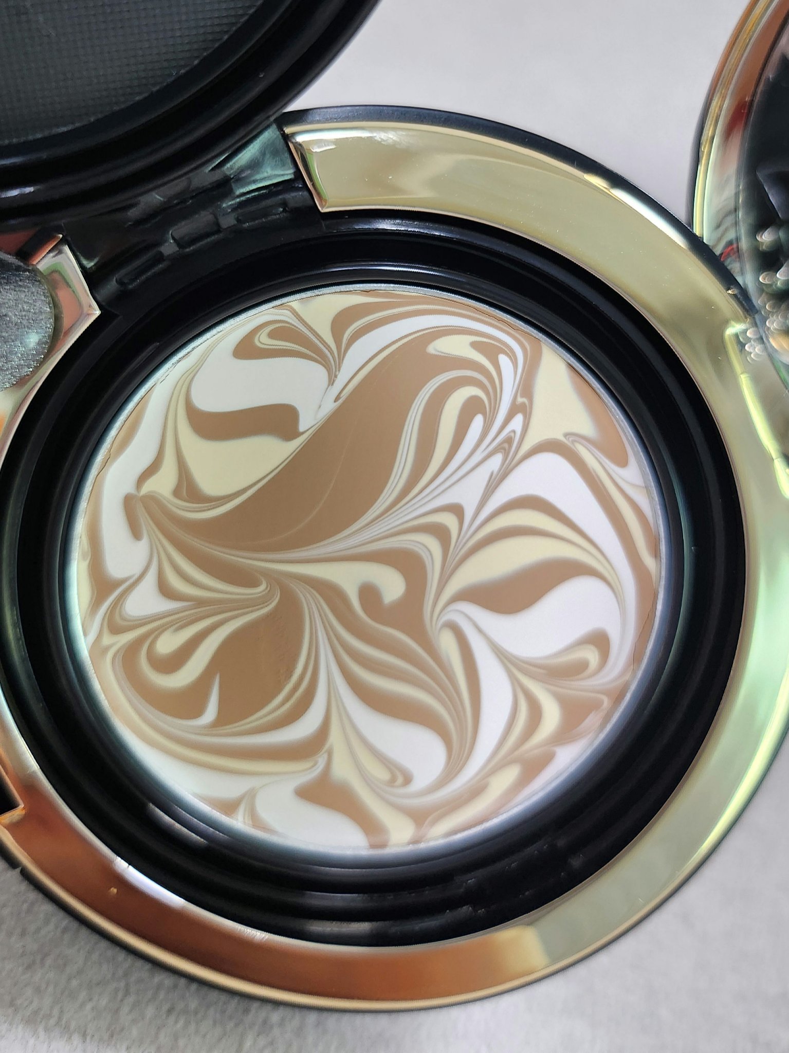 SIGNATURE ESSENCE COVER PACT　/AGE20’s/クリーム・エマルジョンファンデーションを使ったクチコミ（3枚目）