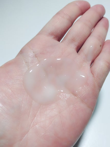 deep2031 deep2031 ブライトニングセラムのクチコミ「deep2031 deep2031 ブライトニングセラム
✔ナイアシンアミドがシワ改善
✔.....」(2枚目)