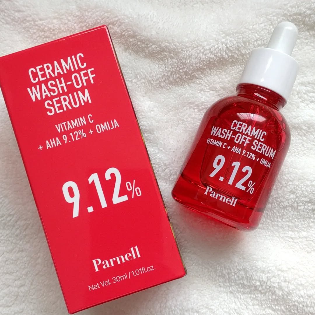 Parnell様よりAHA9.12オミジャ陶器肌ウォッシュオフセラム30ml提供いただきました✨

ボトルが真っ赤でオシャレすぎるし 一足お先にクリスマスみたいでテンション上がる〜🎄

なんとこちら洗い流すセラムなんです〜‼️
セラム洗い