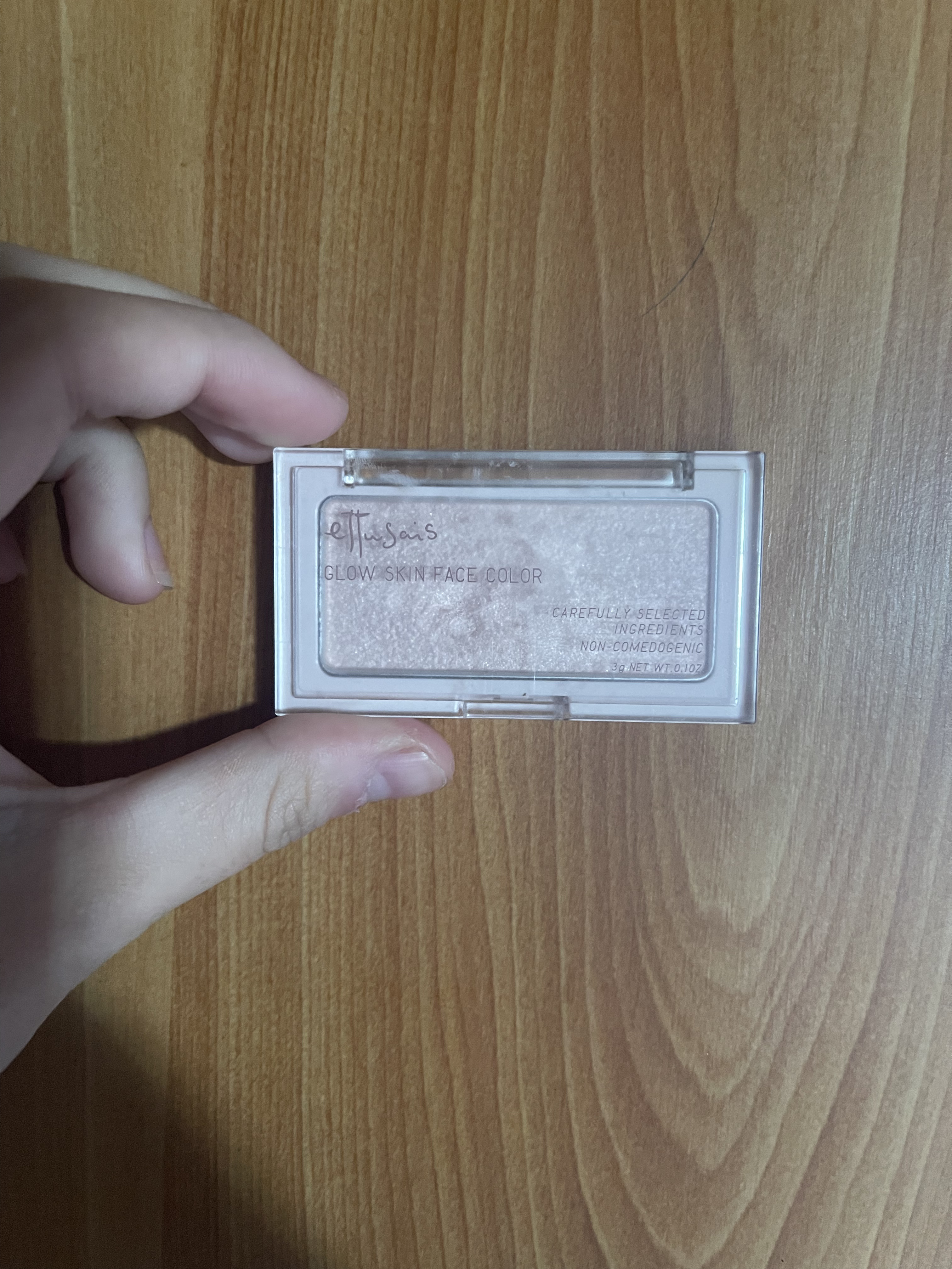 エテュセ グロウスキン フェイスカラー 01 <ハイライター> 01 なじみつやハイライト/ettusais/パウダーハイライトを使ったクチコミ（1枚目）