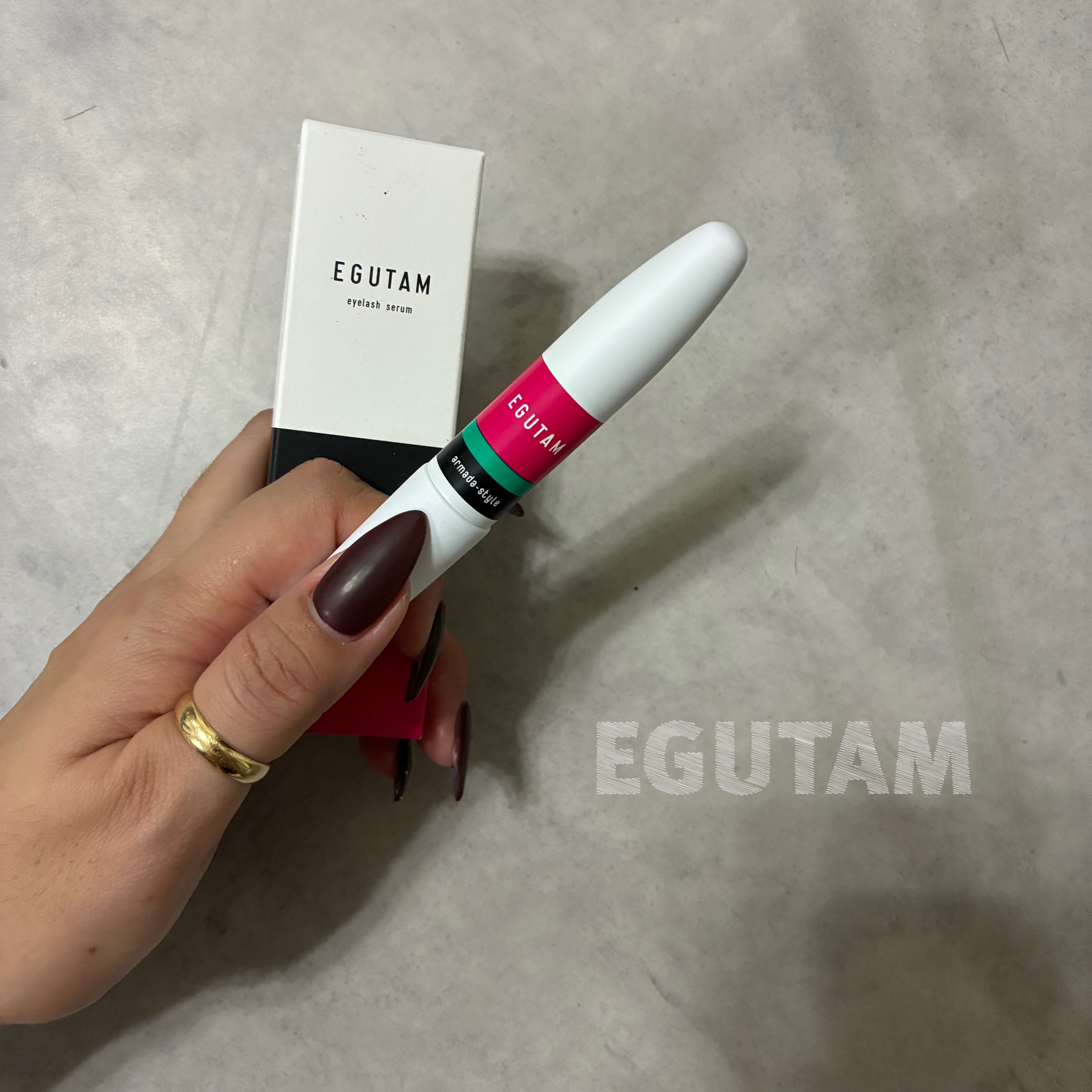 
💎 EGUTAM（エグータム） 💎

“まつげにも、品格を。”

マツエク派でも欠かせないまつ育。
気づけばもう 6本目のリピート𓂃🖤

3〜5ヶ月ごとに買い替えてるけど、
やっぱりこの仕上がりに戻ってくる。

根元からしなやかに