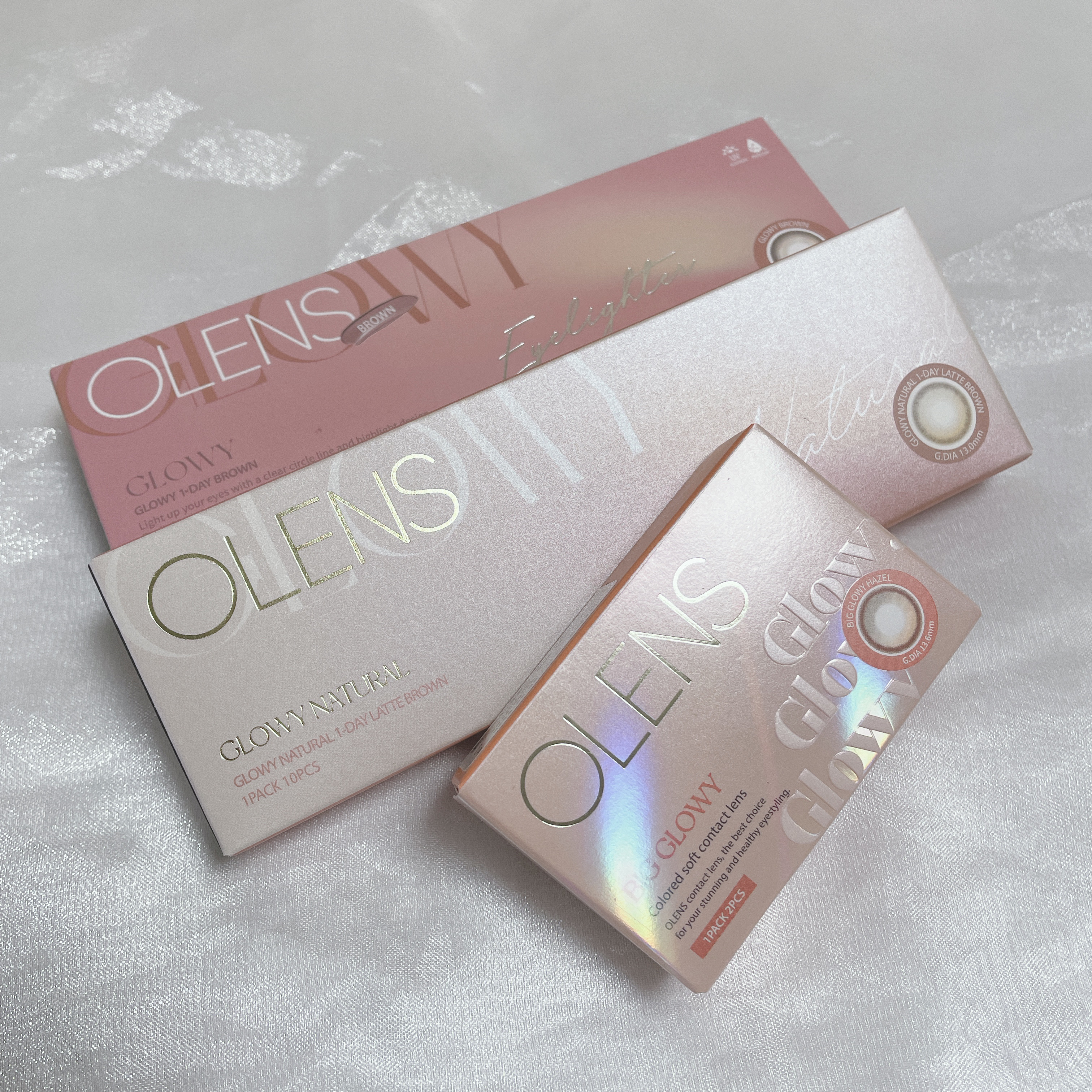 






Glowy Natural 1Day/ラテブラウン
Glowy 1day/ブラウン
Big Glowy 1Month/ヘーゼル






OLENSの大人気グローイシリーズ水光カラコンレベル別3種比較🪄𓂃· ﾟ



・