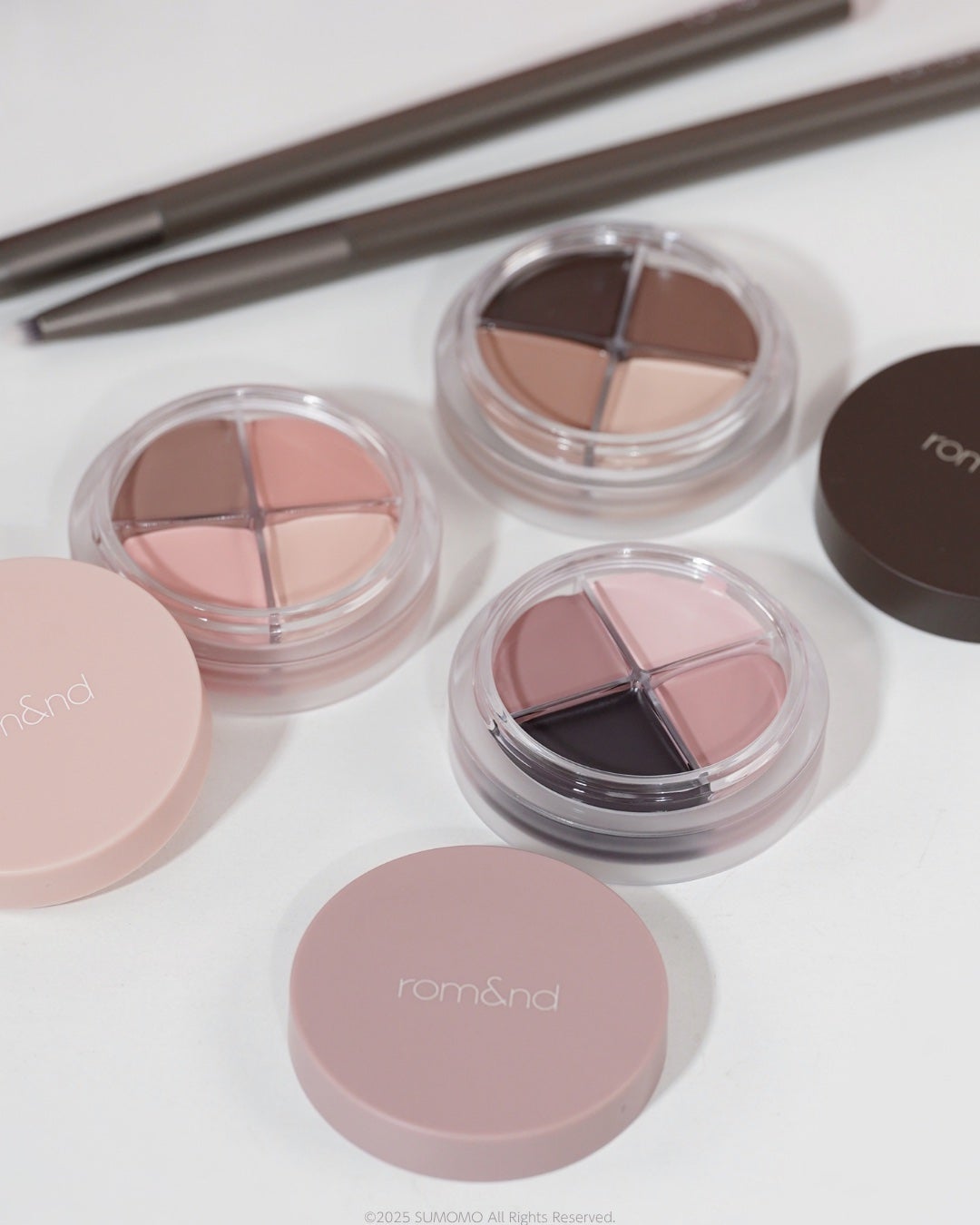 SUMOMO on LIPS 「˗ˋˏバズり中のrom&nd新作速報🩶ˎˊ˗アイドル級のデカ目..」(2枚目)