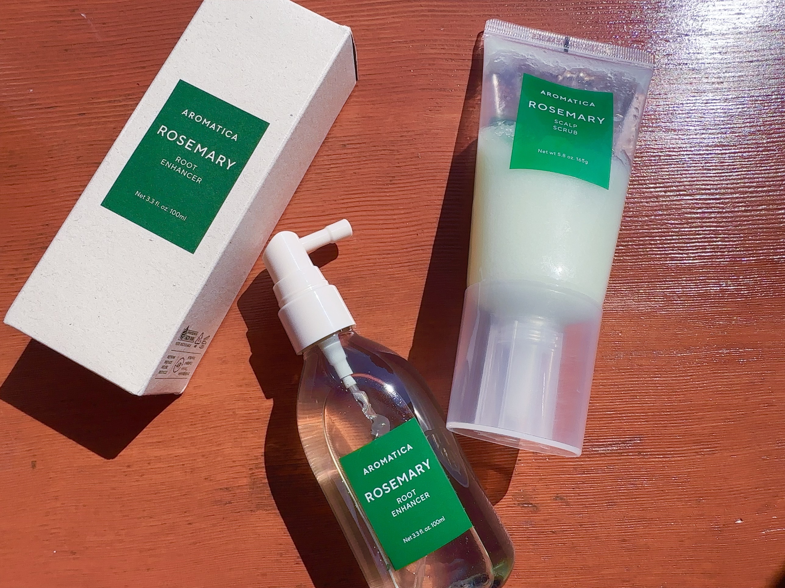 #pr
🌿
⧉ AROMATICA ⧉

細いし、ハリコシがなくてすぐにペタっとなりがちな私の髪！
本気で悩みなんですよ、これ。
リアルで会ったことある人はわかると思うけど、夕方になったらペタってなるのよ😂

ふわっさらっとした髪に憧れ