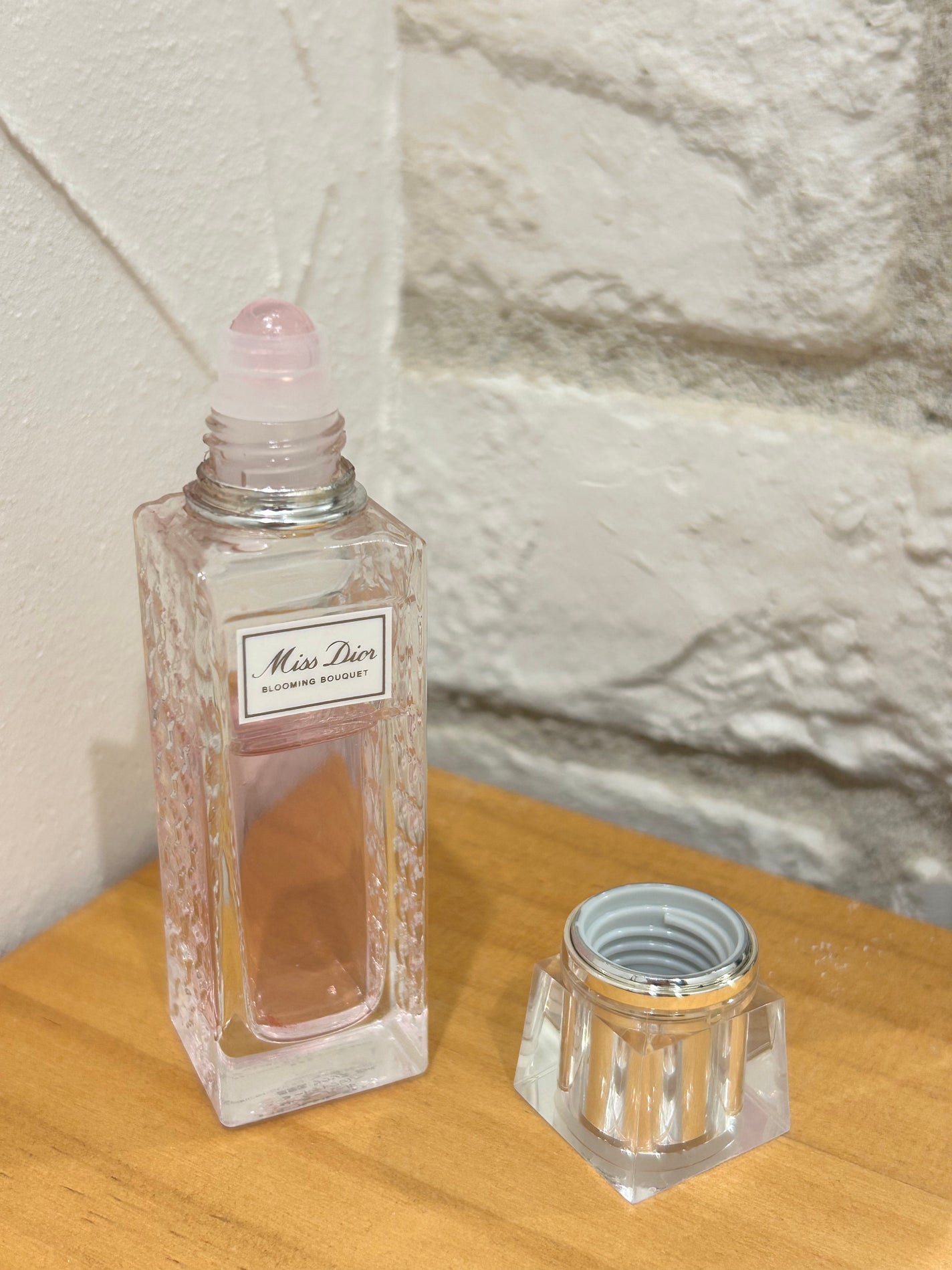 ミス ディオール オードゥ トワレ ローラー パール/Dior/香水(レディース)を使ったクチコミ(2枚目)