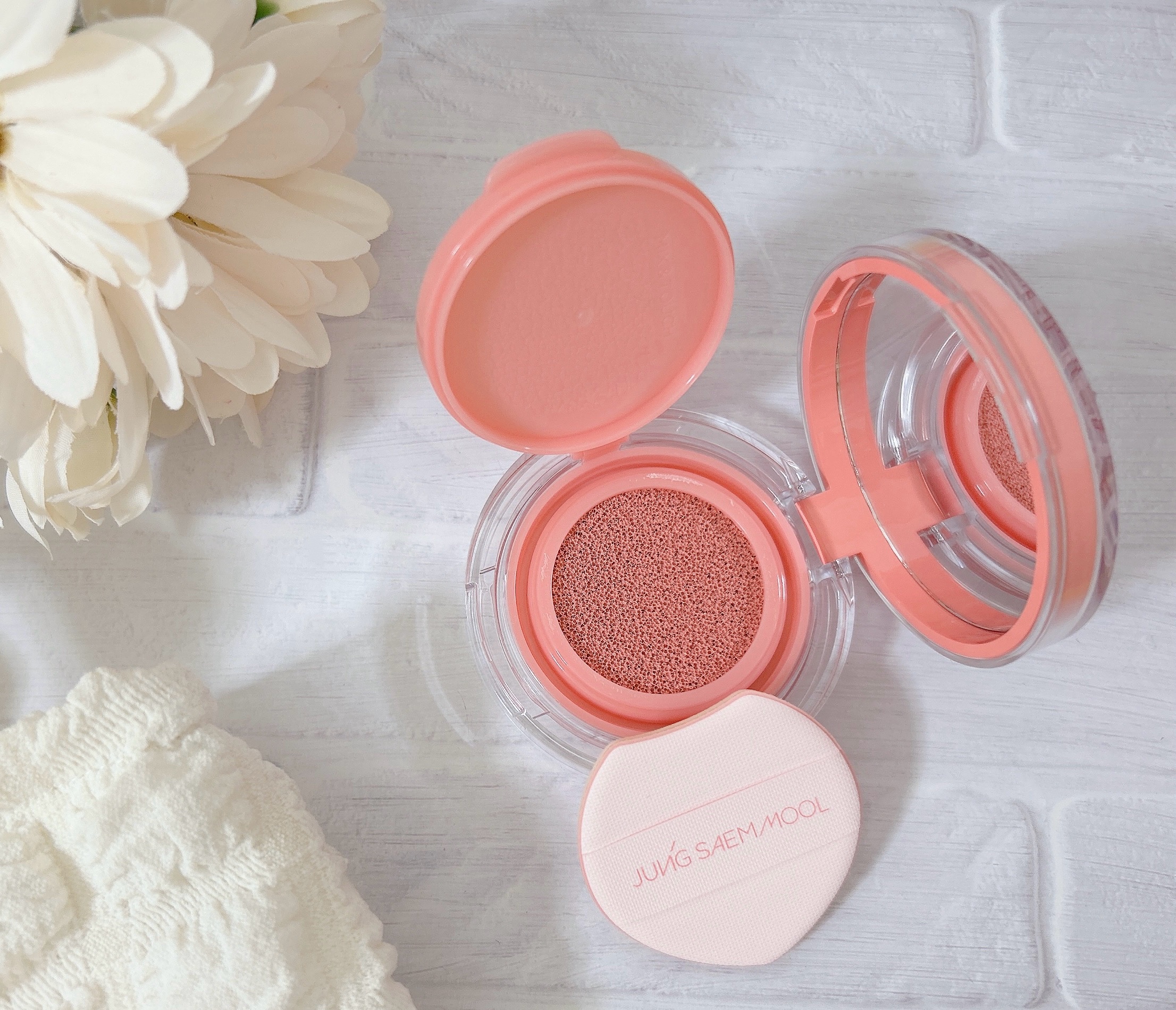 アーティストクッションブラッシュ/JUNG SAEM MOOL/リキッドチークを使ったクチコミ（2枚目）