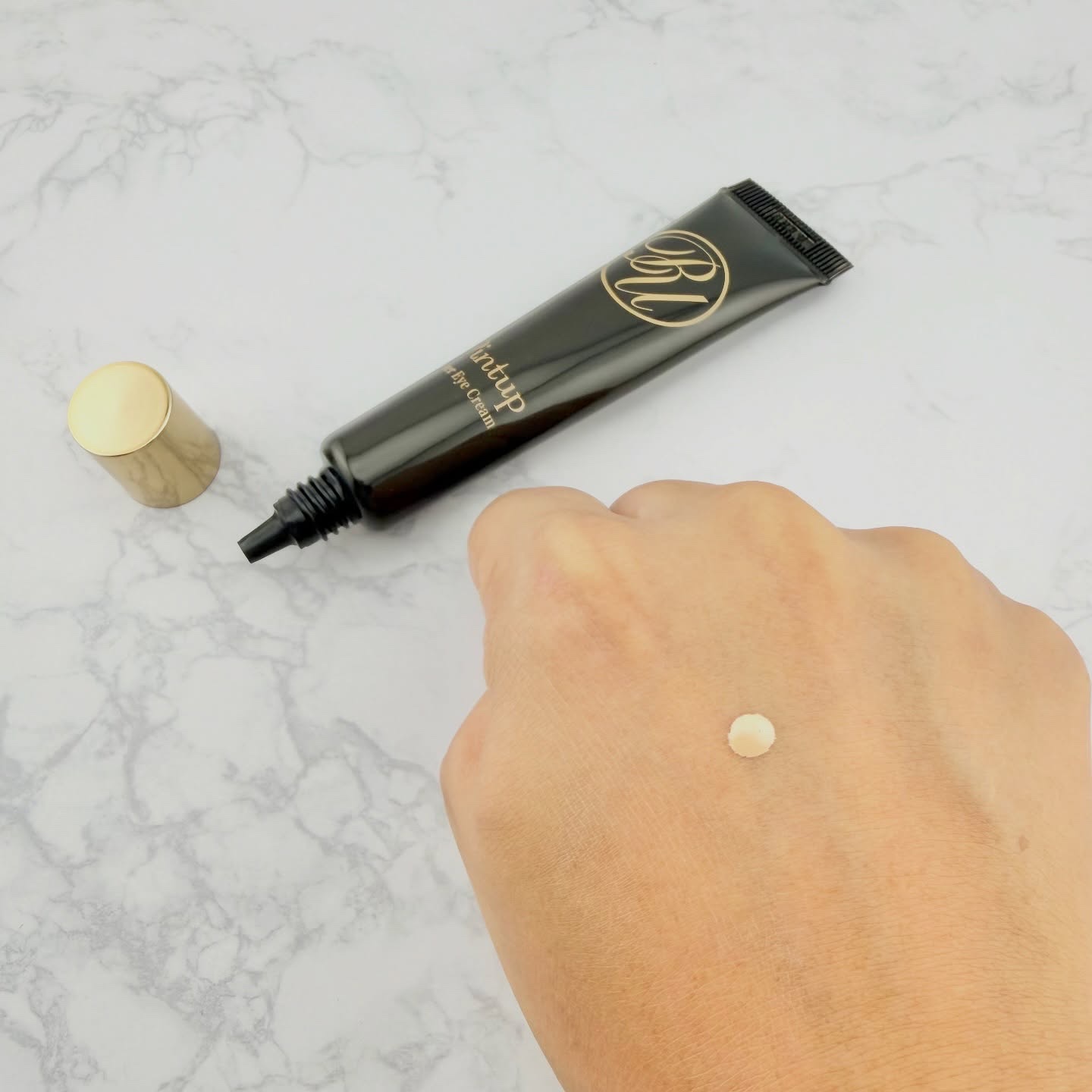 ピントアップ カバーアイクリーム/美顔/化粧下地を使ったクチコミ（1枚目）