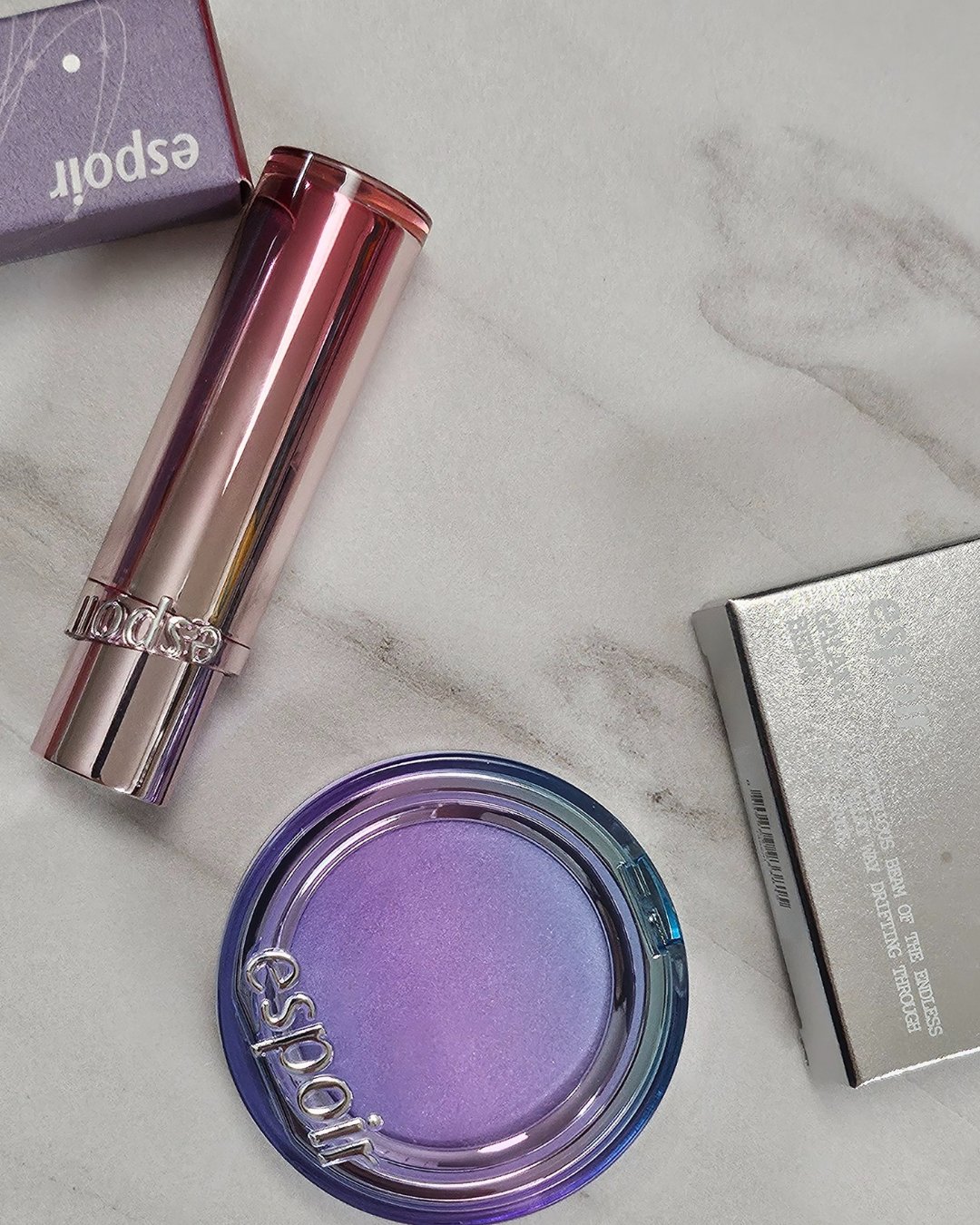 ノーウェアリップスティック バーミンググロー/espoir/口紅を使ったクチコミ（3枚目）