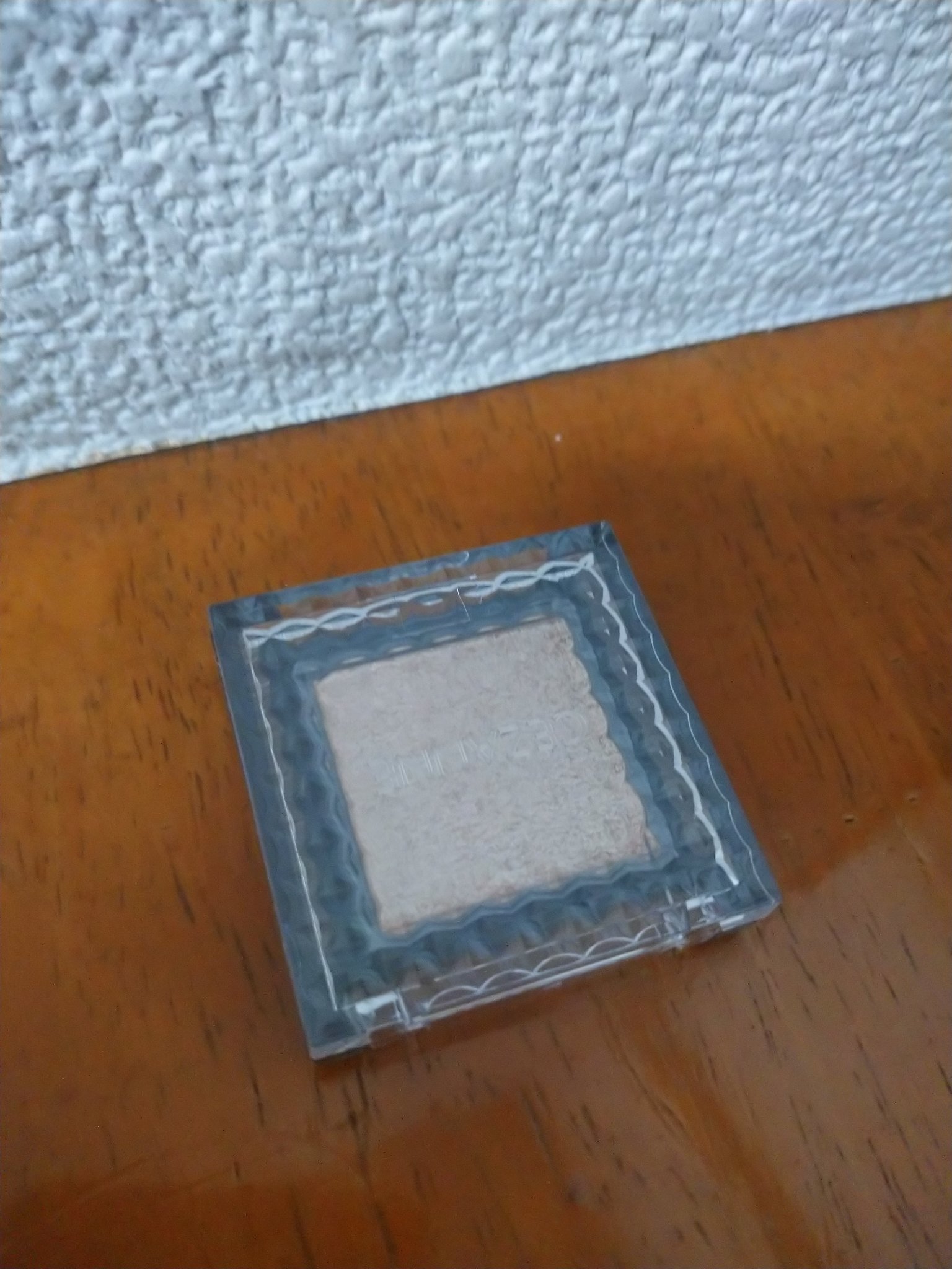 シングルシャイニーアイシャドウ/CEZANNE/アイシャドウを使ったクチコミ（1枚目）