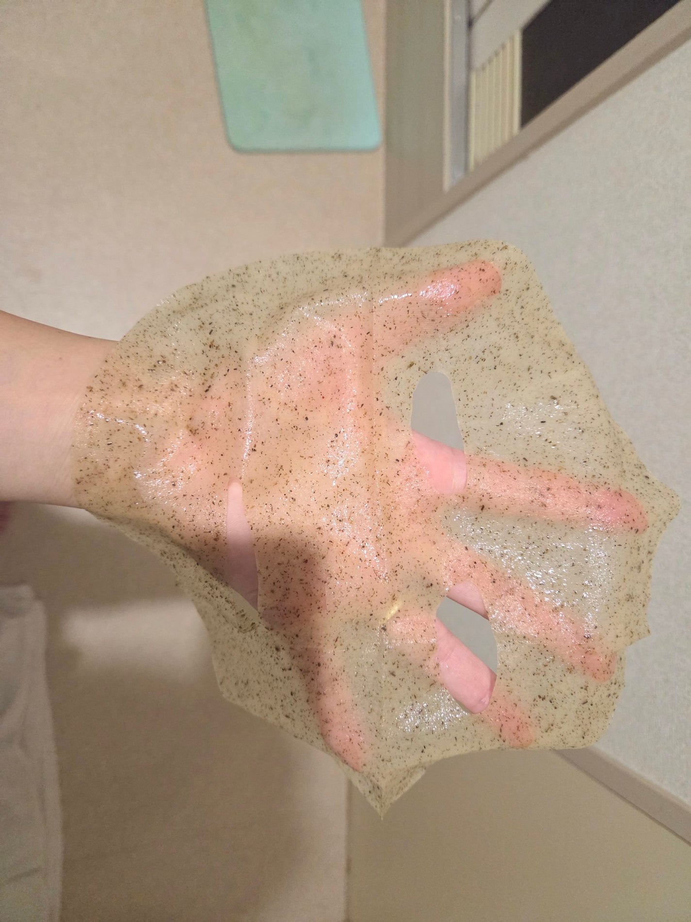 ツボクサスージングハイドロヨモギマスク/LIALUSTER/シートマスク・パックを使ったクチコミ(2枚目)