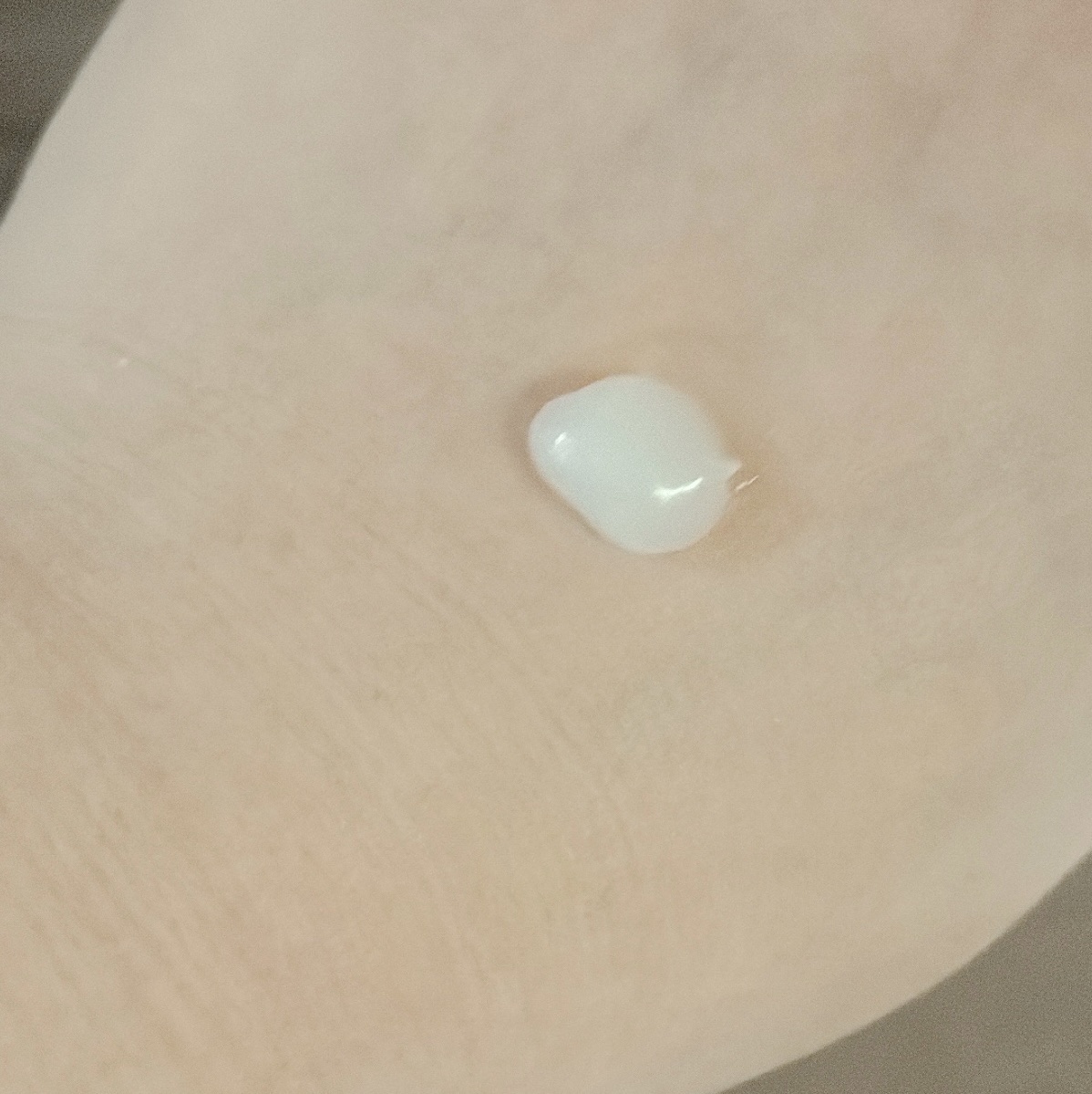 エッセンシャル プレミアム うるりジェリーミルク/エッセンシャル/ヘアミルクを使ったクチコミ（3枚目）