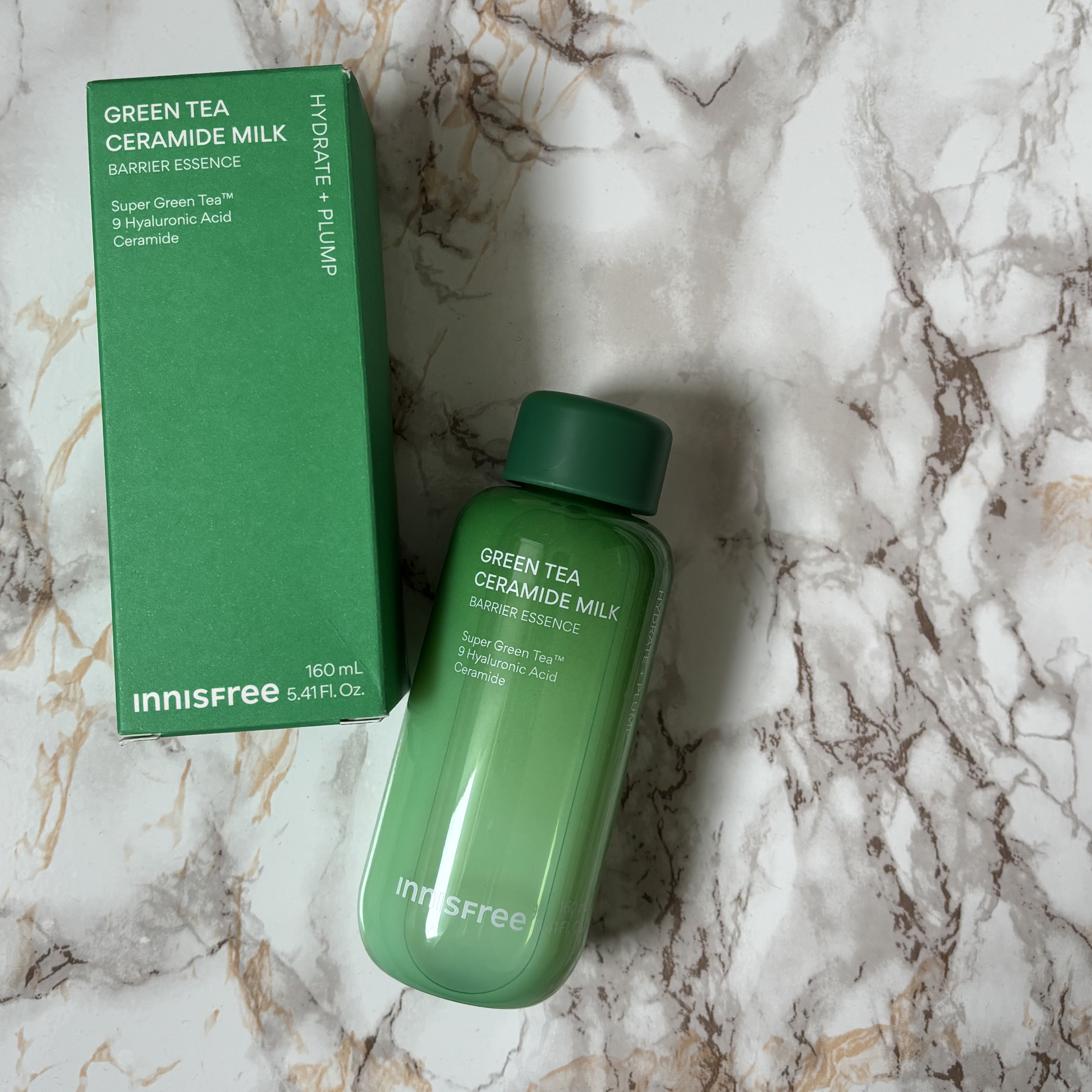 グリーンティー セラミド ミルク エッセンストナー/innisfree/化粧水を使ったクチコミ（1枚目）