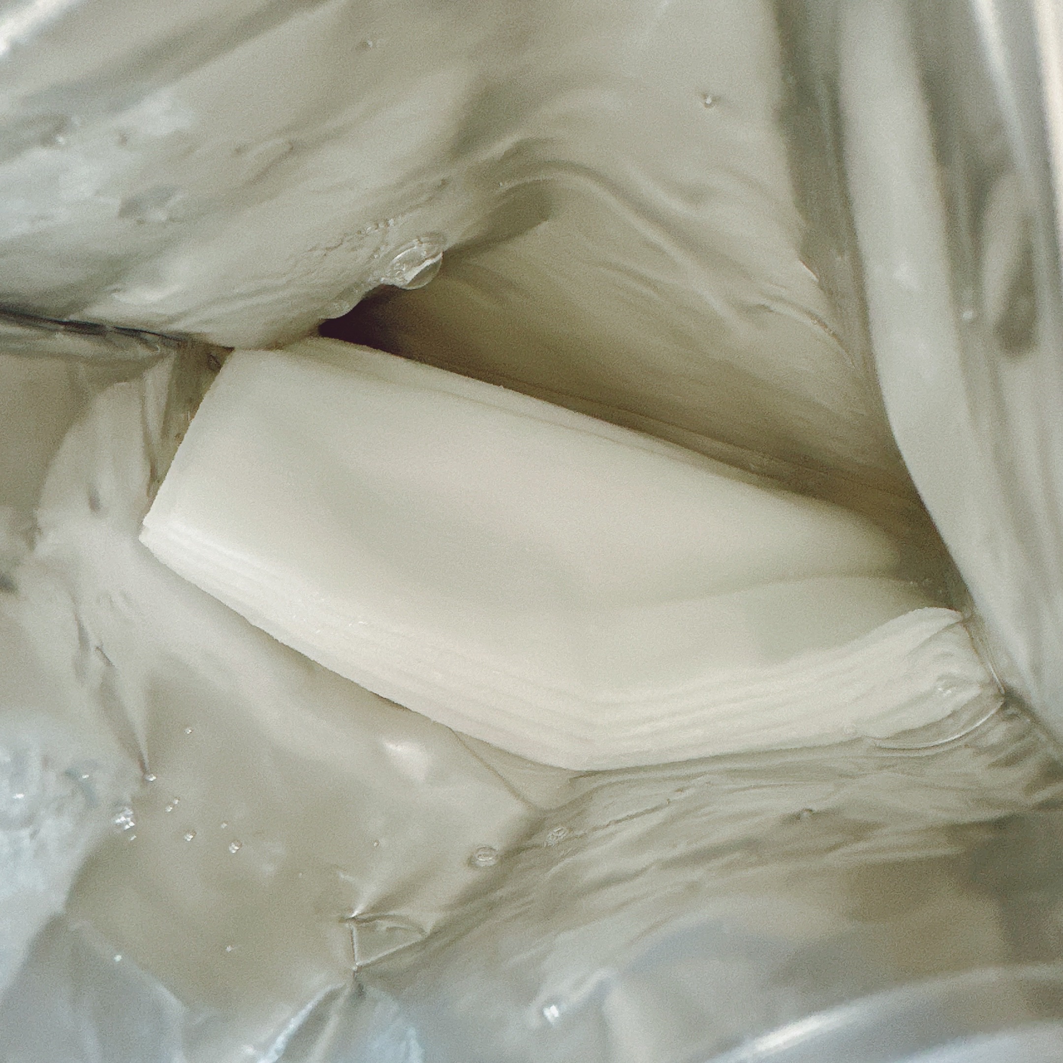 VCチャージ  ホワイトマスク/PERFECT ONE  FOCUS/シートマスク・パックを使ったクチコミ（2枚目）