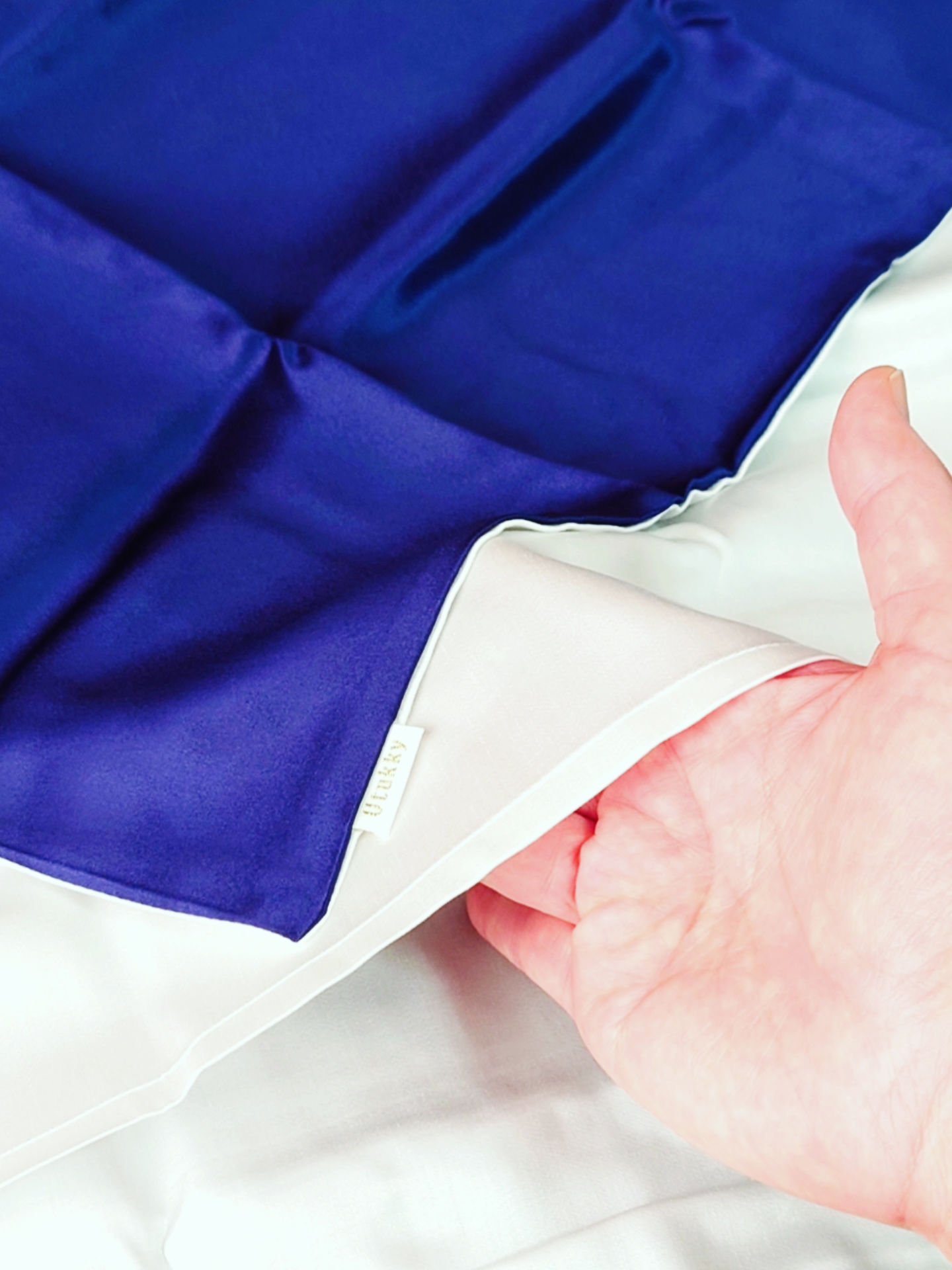 シルク枕カバー/Utukky/ヘアケアグッズを使ったクチコミ（2枚目）