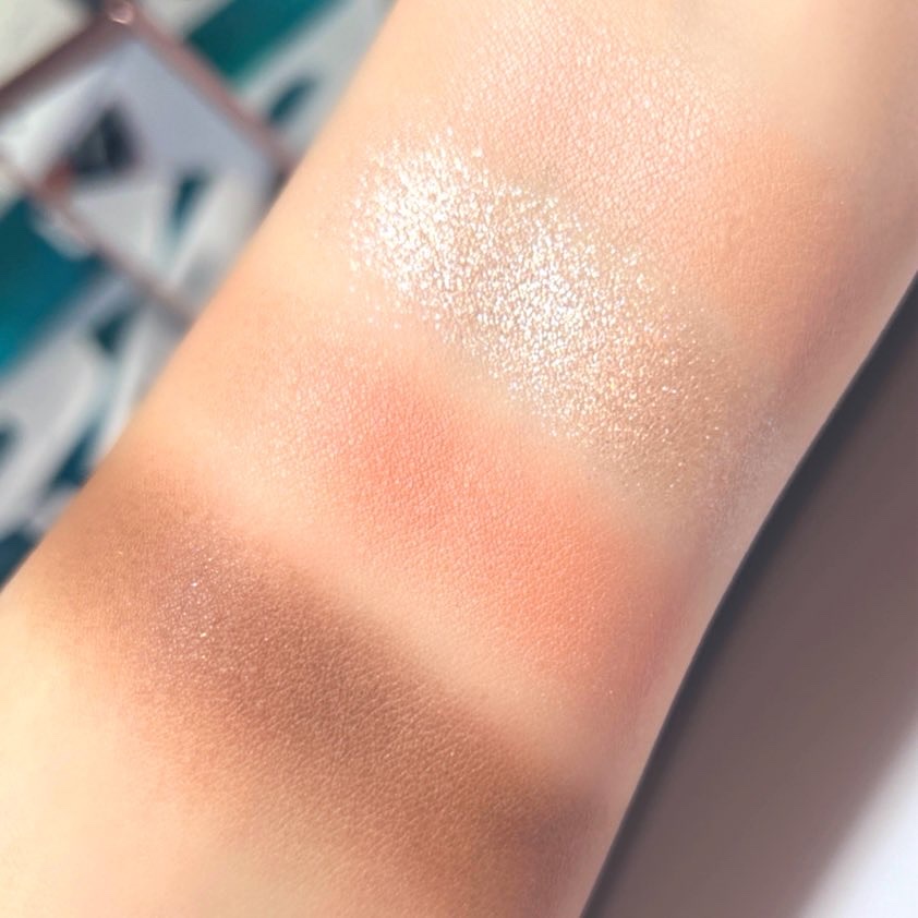 蝶影流光アイシャドウパレット/花西子/アイシャドウパレットを使ったクチコミ（2枚目）