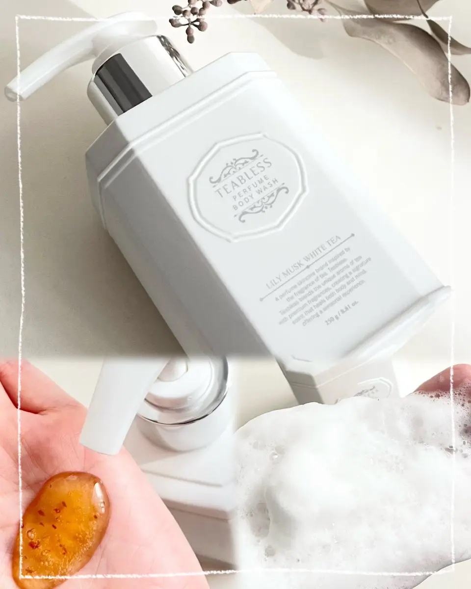 パフュームボディソープ リリィムスクホワイトティー/TEABLESS/ボディソープを使ったクチコミ（2枚目）