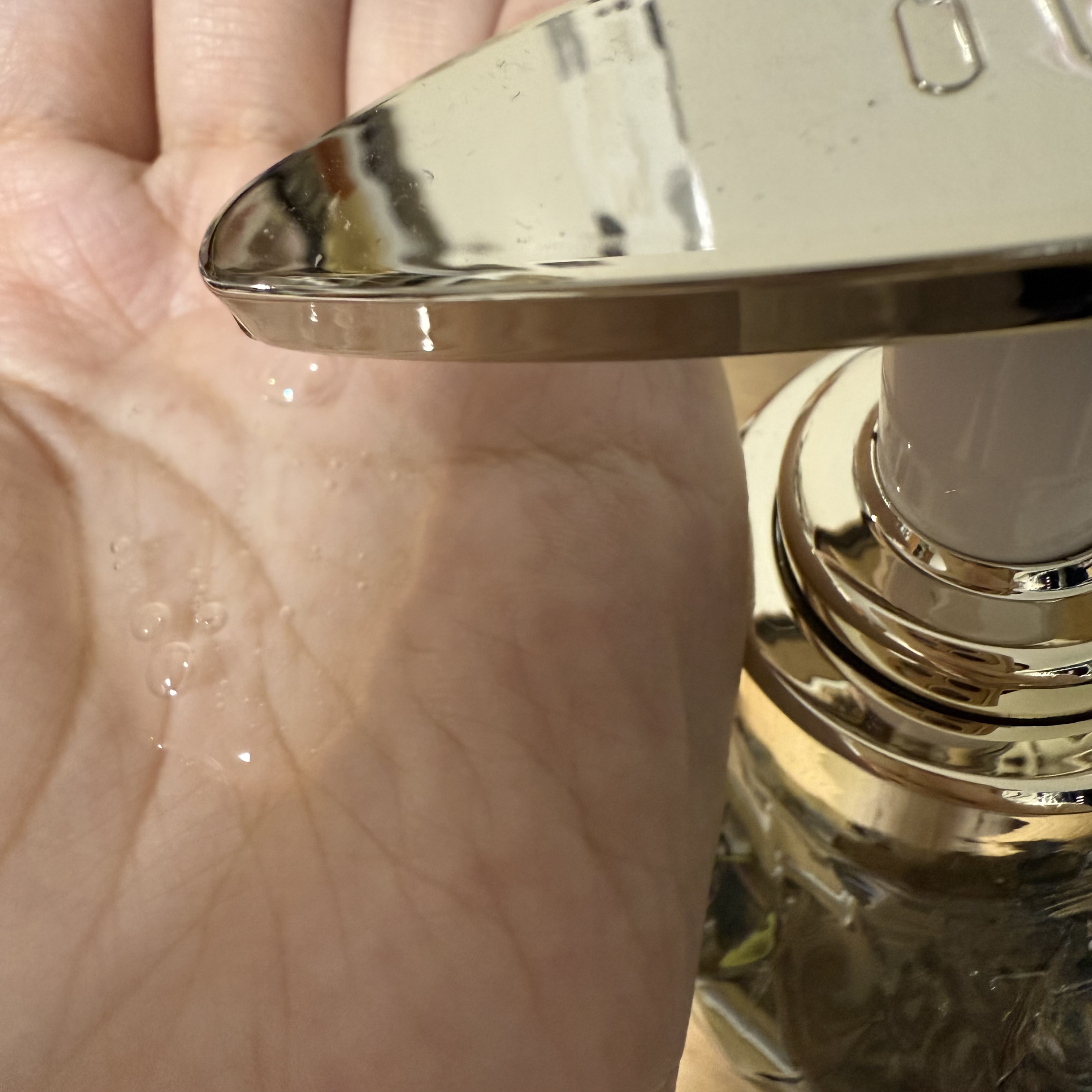 ソラ ウェザーケア クリスタル シャンプー/ヘアトリートメント リペアタイプ/SOLA WEATHER CARE/市販シャンプーを使ったクチコミ（3枚目）