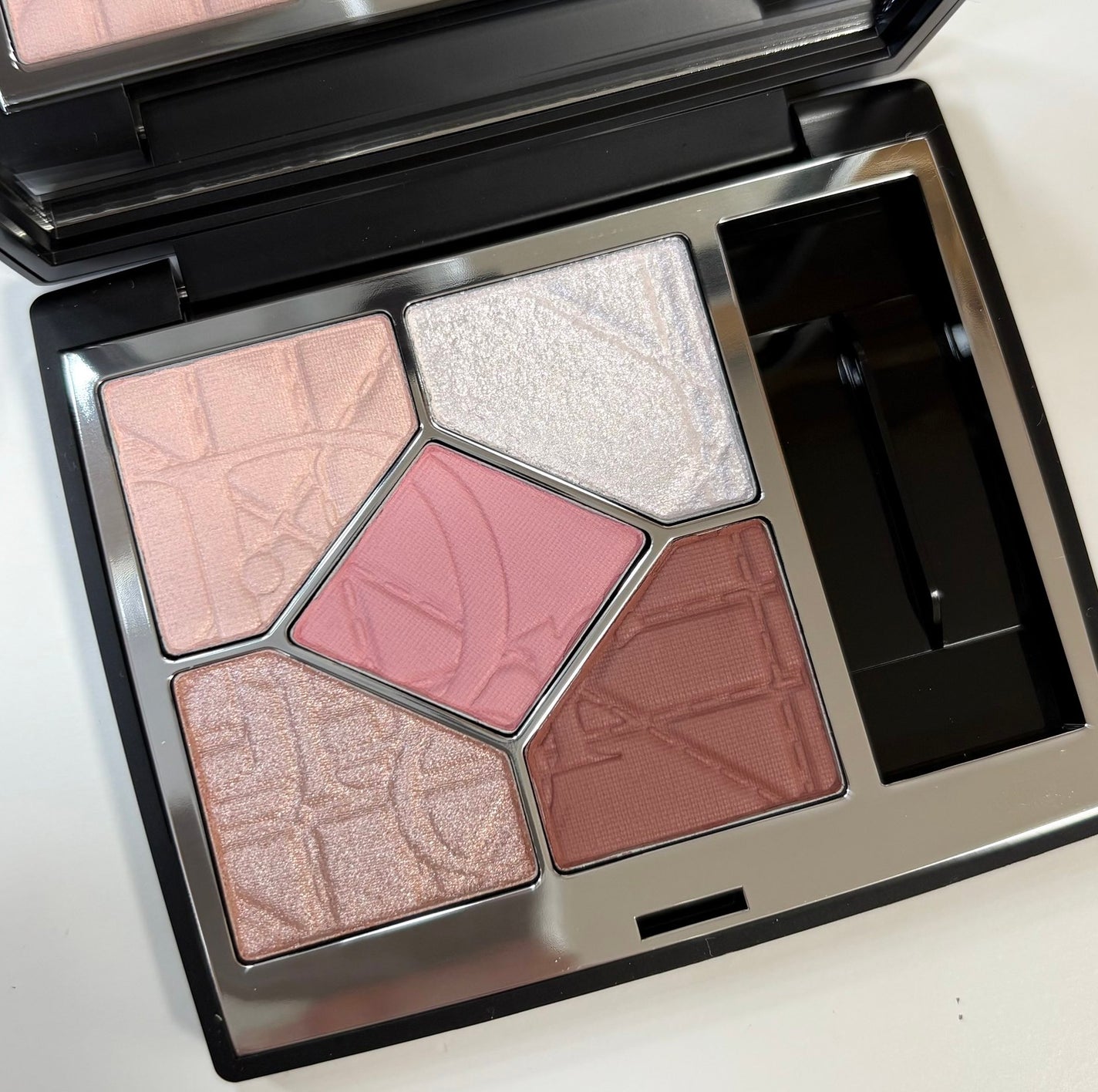 インスパイアスキニーブロウカラ/mude/眉マスカラを使ったクチコミ(2枚目)