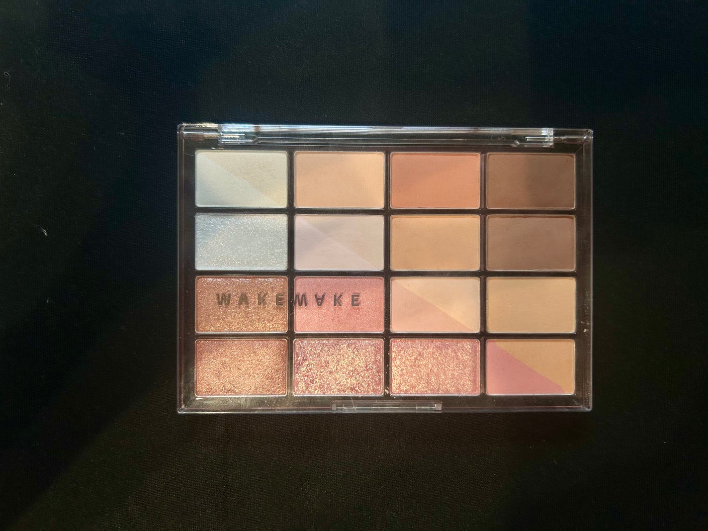 ソフトブラーリングアイパレット/wakemake/アイシャドウパレットを使ったクチコミ(1枚目)