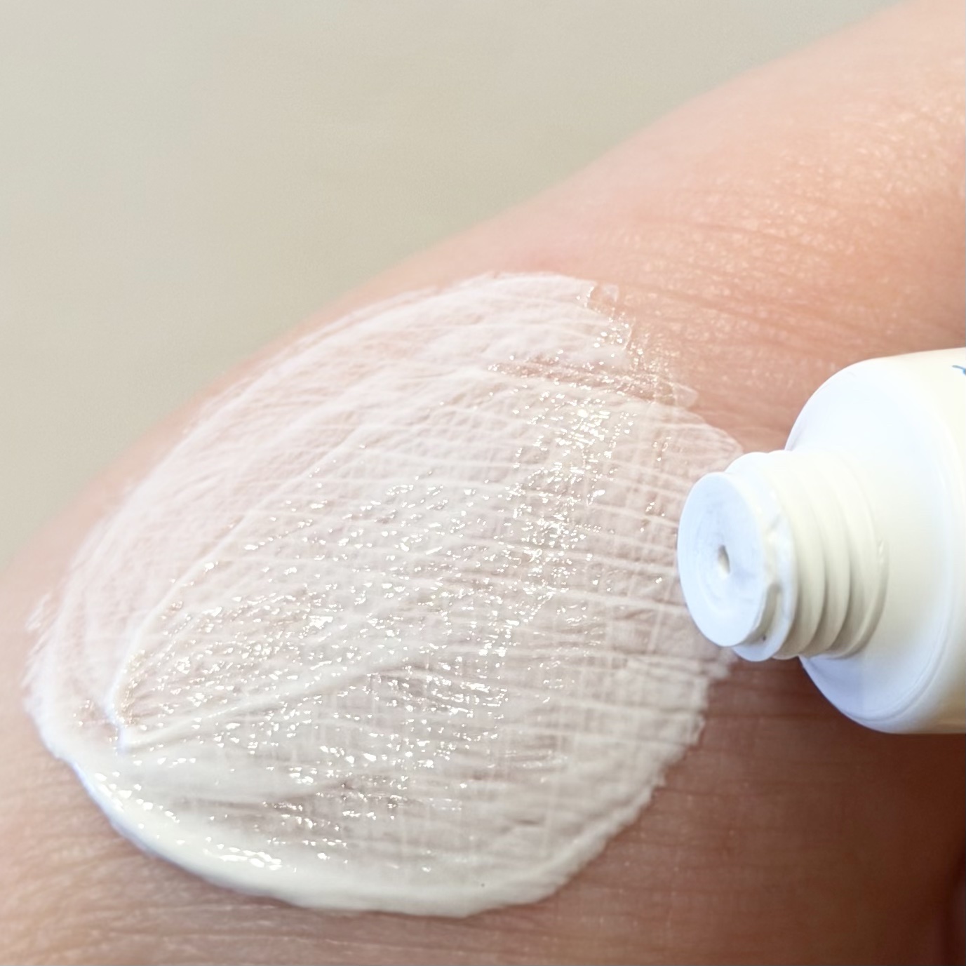 シカプラスト リペアクリーム B5+	/ラ ロッシュ ポゼ/フェイスクリームを使ったクチコミ（2枚目）