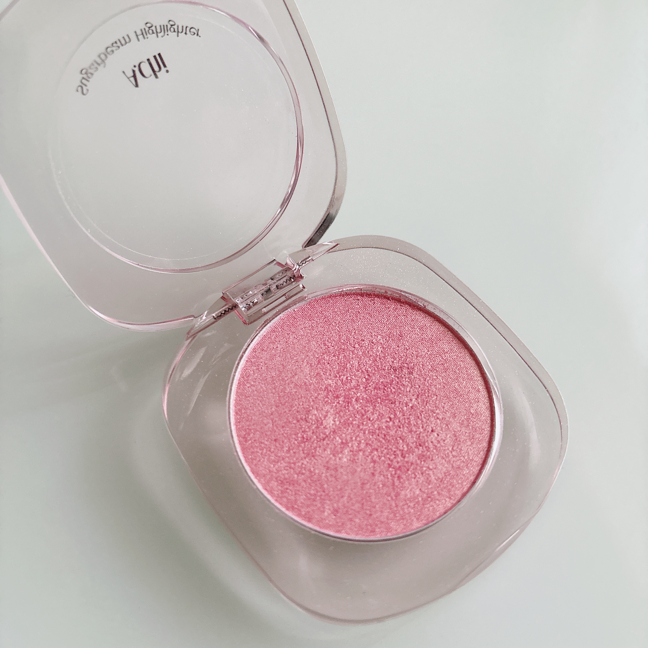 シュガービームハイライター/A.chi/パウダーハイライトを使ったクチコミ（2枚目）