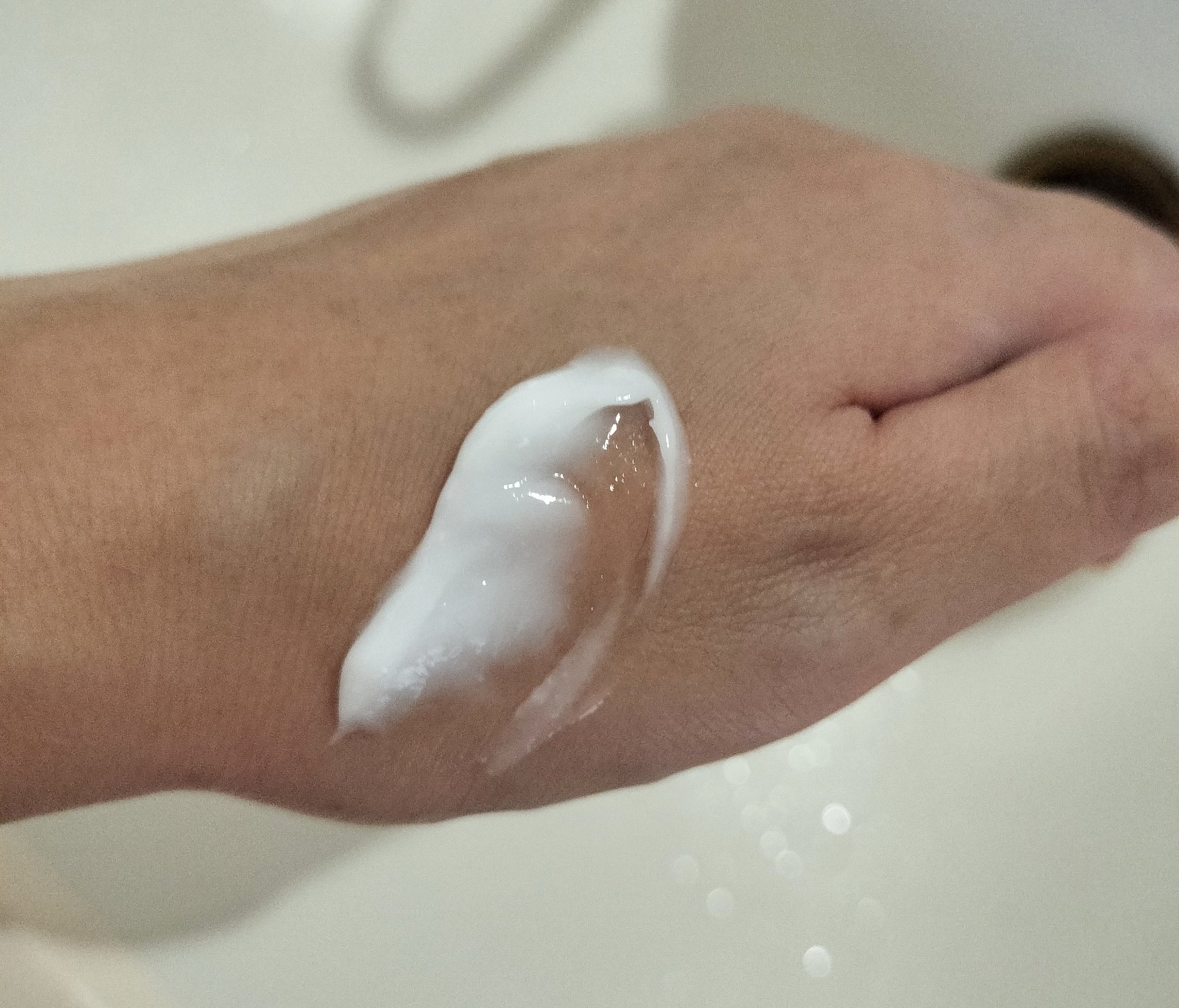 米セラミドカプセルクリーム/FULLY/フェイスクリームを使ったクチコミ（2枚目）