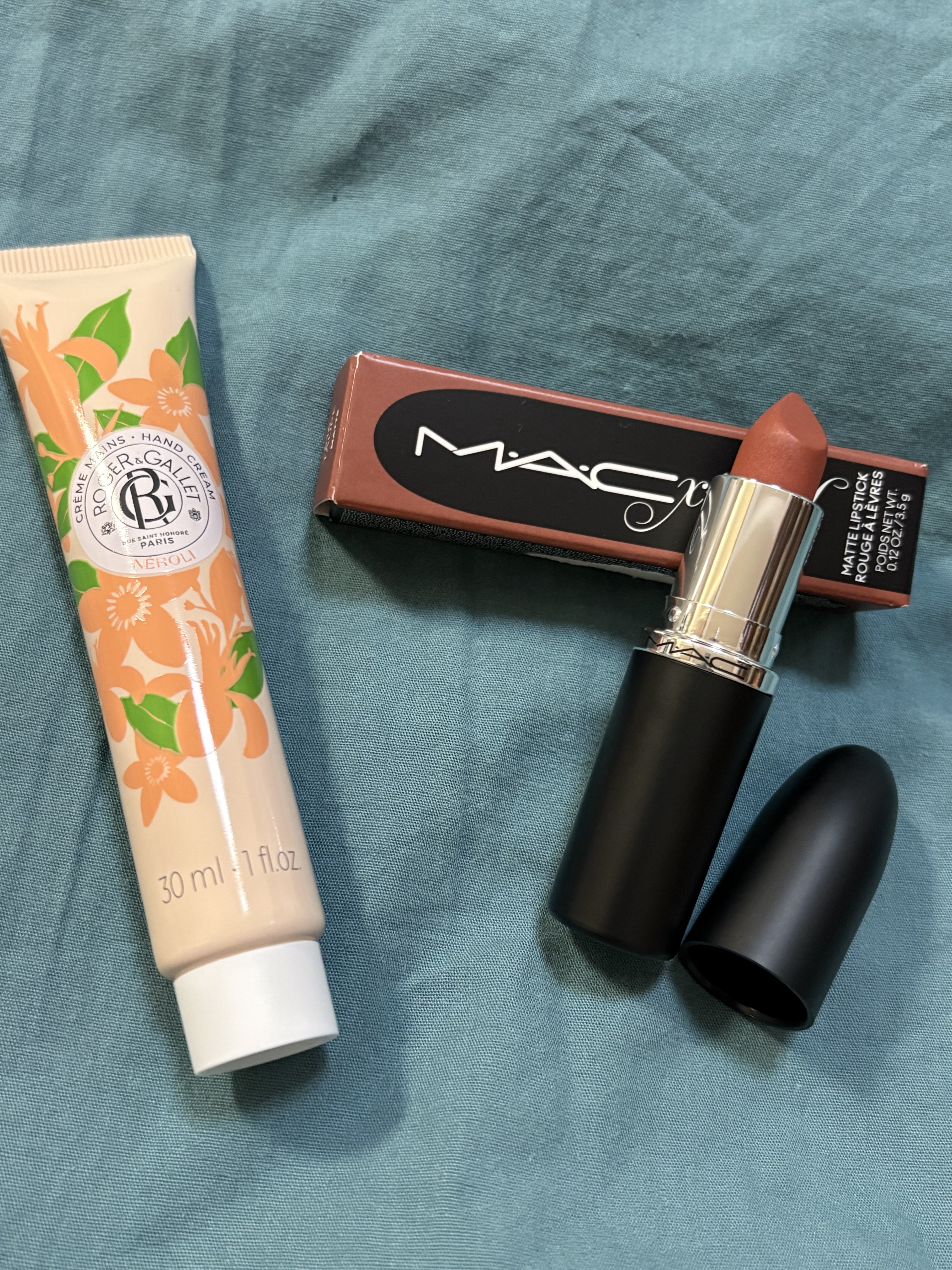 マキシマル シルキー マット リップスティック トープ/M・A・C/口紅を使ったクチコミ（1枚目）