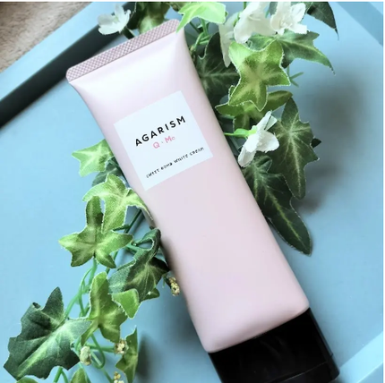 キューミースウィートボムホワイトクリーム/AGARISM/ボディクリームを使ったクチコミ(1枚目)