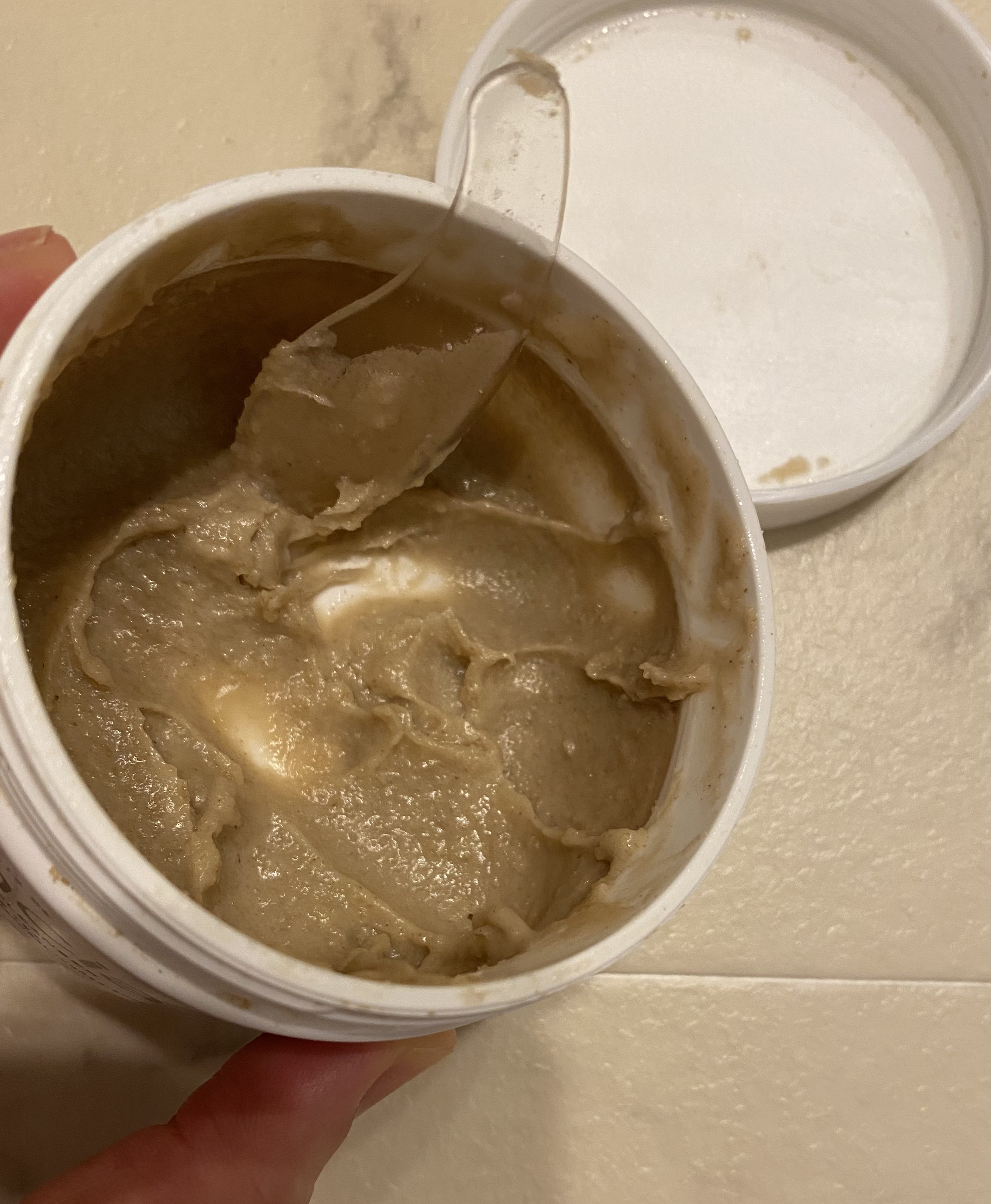 アレンシア ボディもちソープ ホワイトティーのクチコミ「⭐️アレンシア　ボディもちソープ ホワイトティー

洗顔は好きでいろんなタイプを使っているアレ.....」（2枚目）