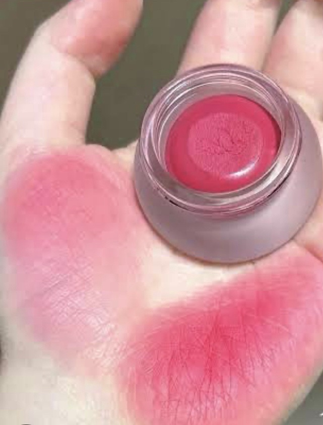 リップアンドチーク ブラーリープリンポット/fwee/口紅を使ったクチコミ（2枚目）