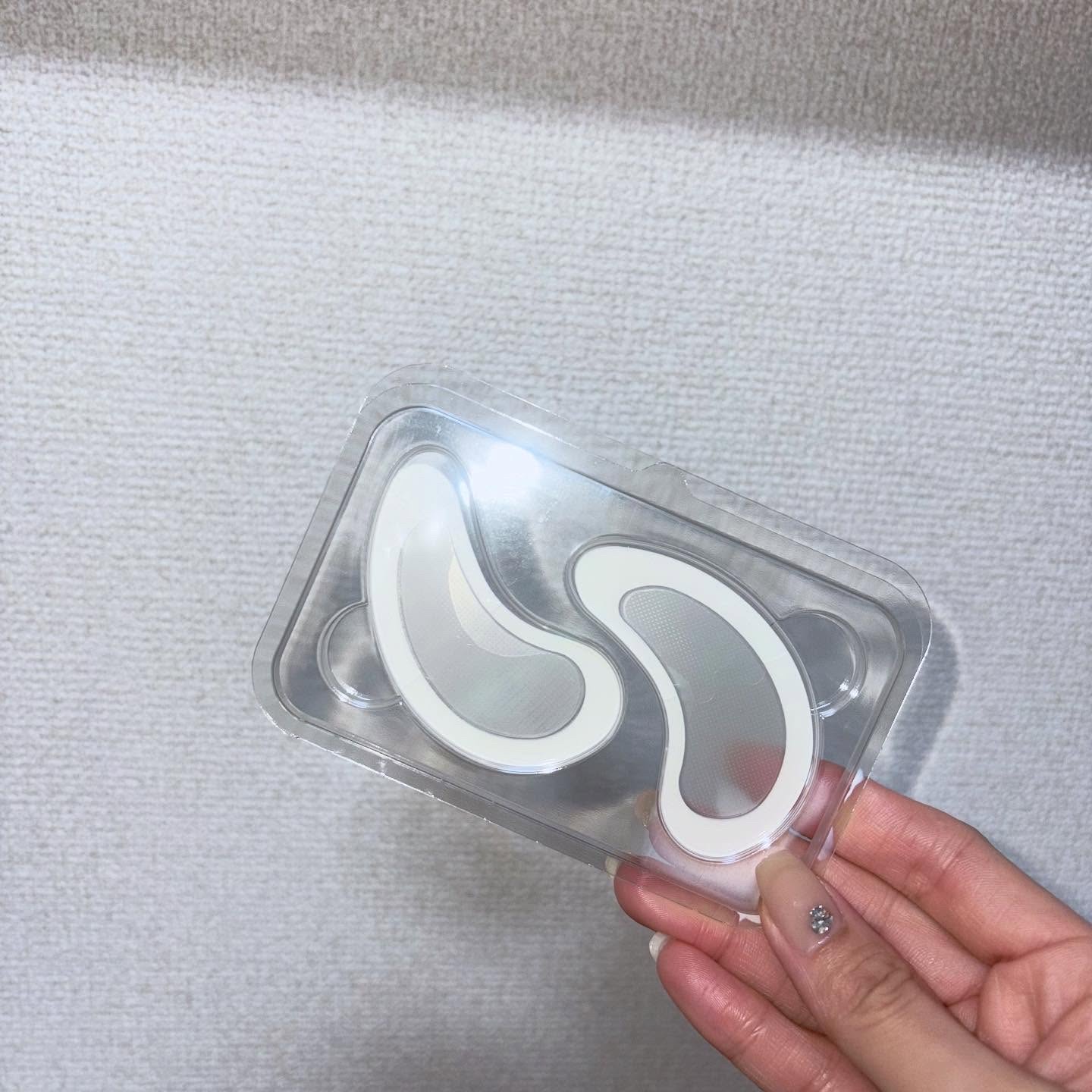 アイバックリフト1100シャットリードルパッチ/CHARDE/シートマスク・パックを使ったクチコミ（2枚目）