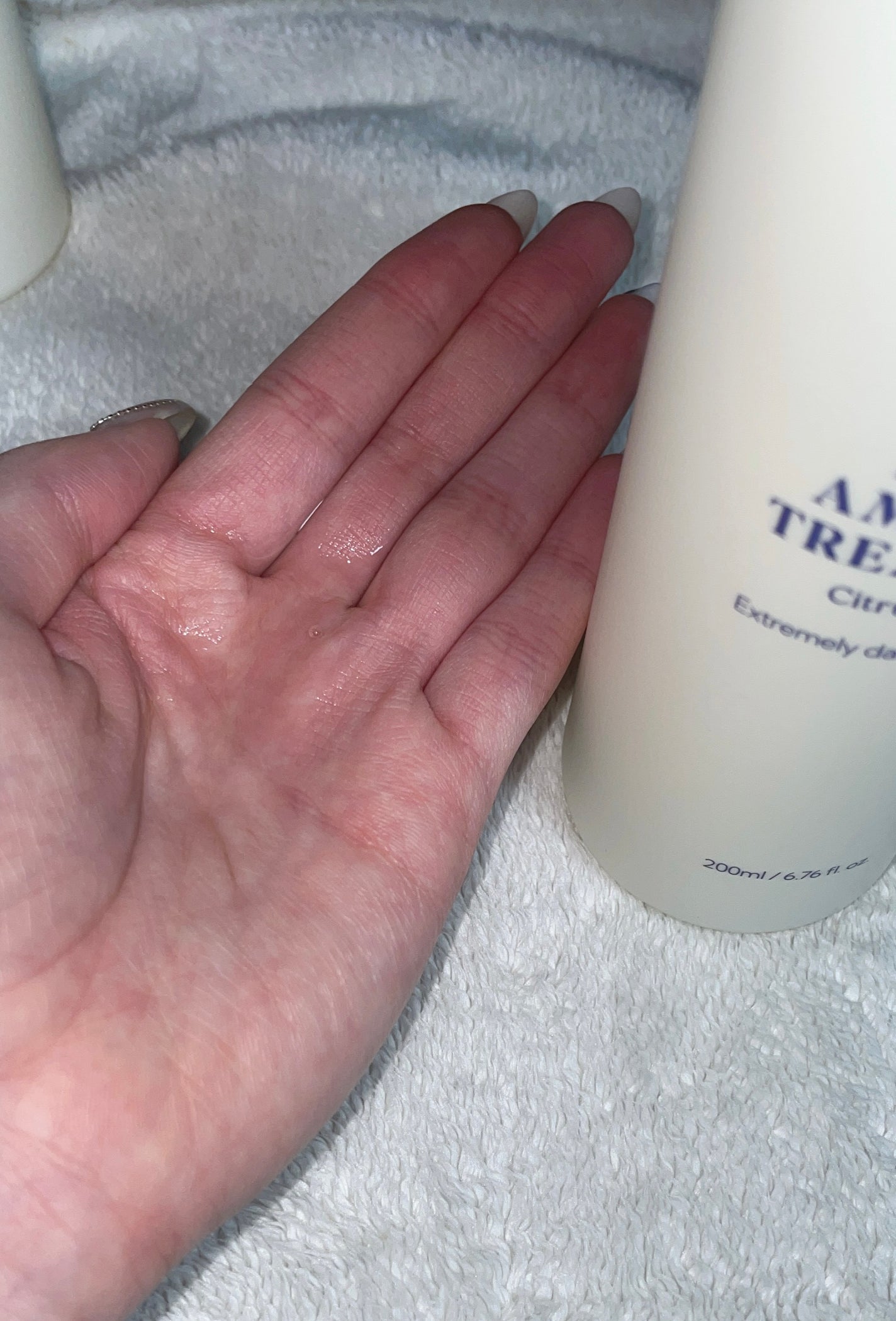 リカバリー オイルエッセンス/treecell/アウトバストリートメントを使ったクチコミ(2枚目)