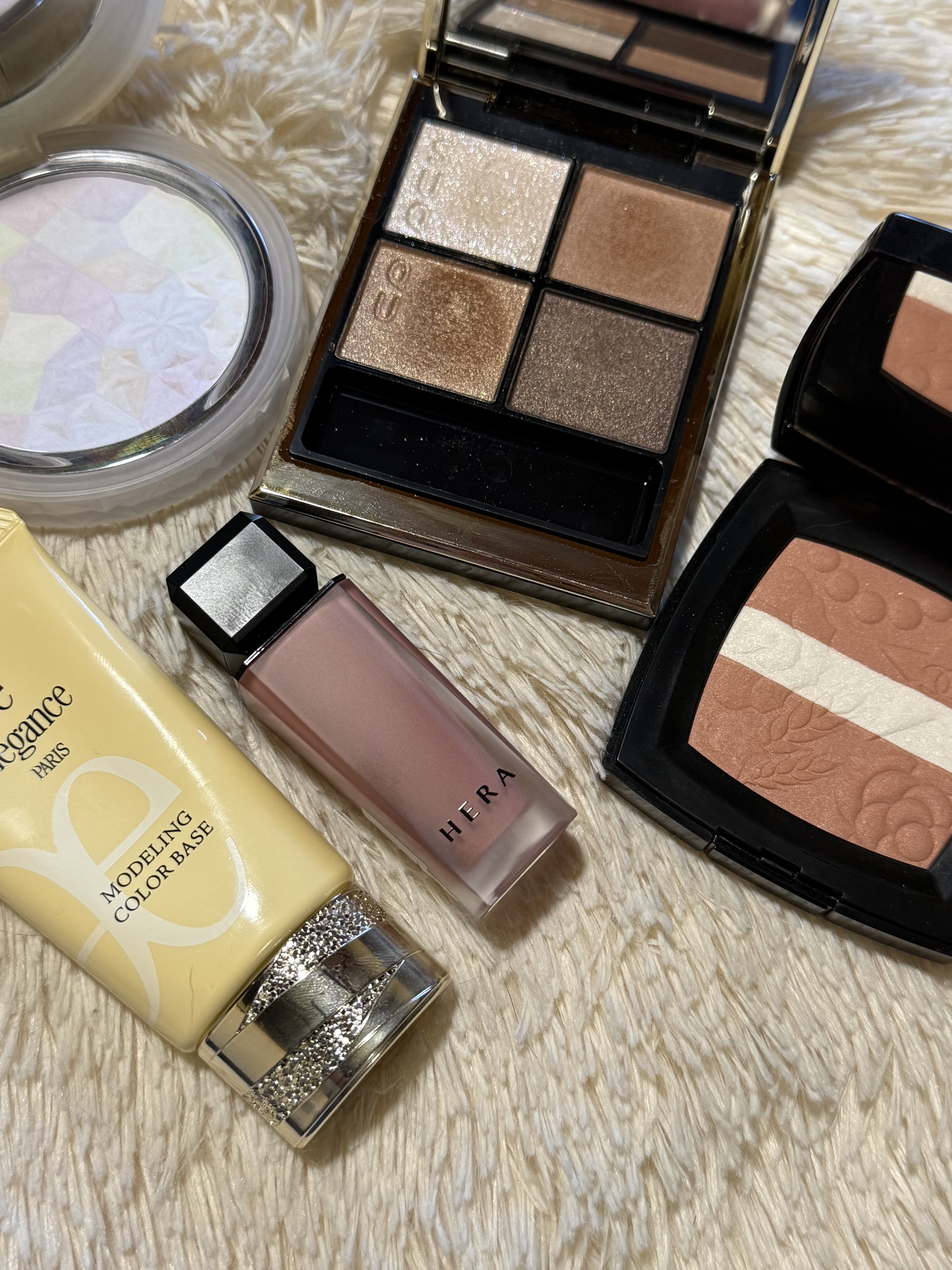 センシュアル パウダーマット リキッド N/HERA/口紅を使ったクチコミ（1枚目）