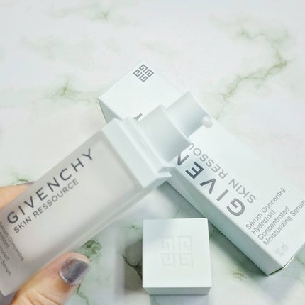 スキン リソース セラム/GIVENCHY/美容液を使ったクチコミ(2枚目)