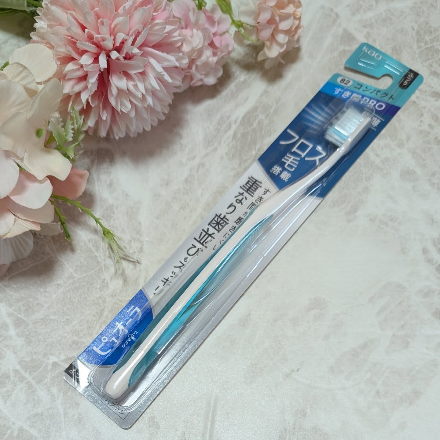 ピュオーラ ピュオーラ 泡ハミガキのクチコミ「花王様からいただきました

舌の悪臭菌にも泡がジュワ。
泡を舌に直のせ、10秒ほどクチュクチュ.....」（2枚目）