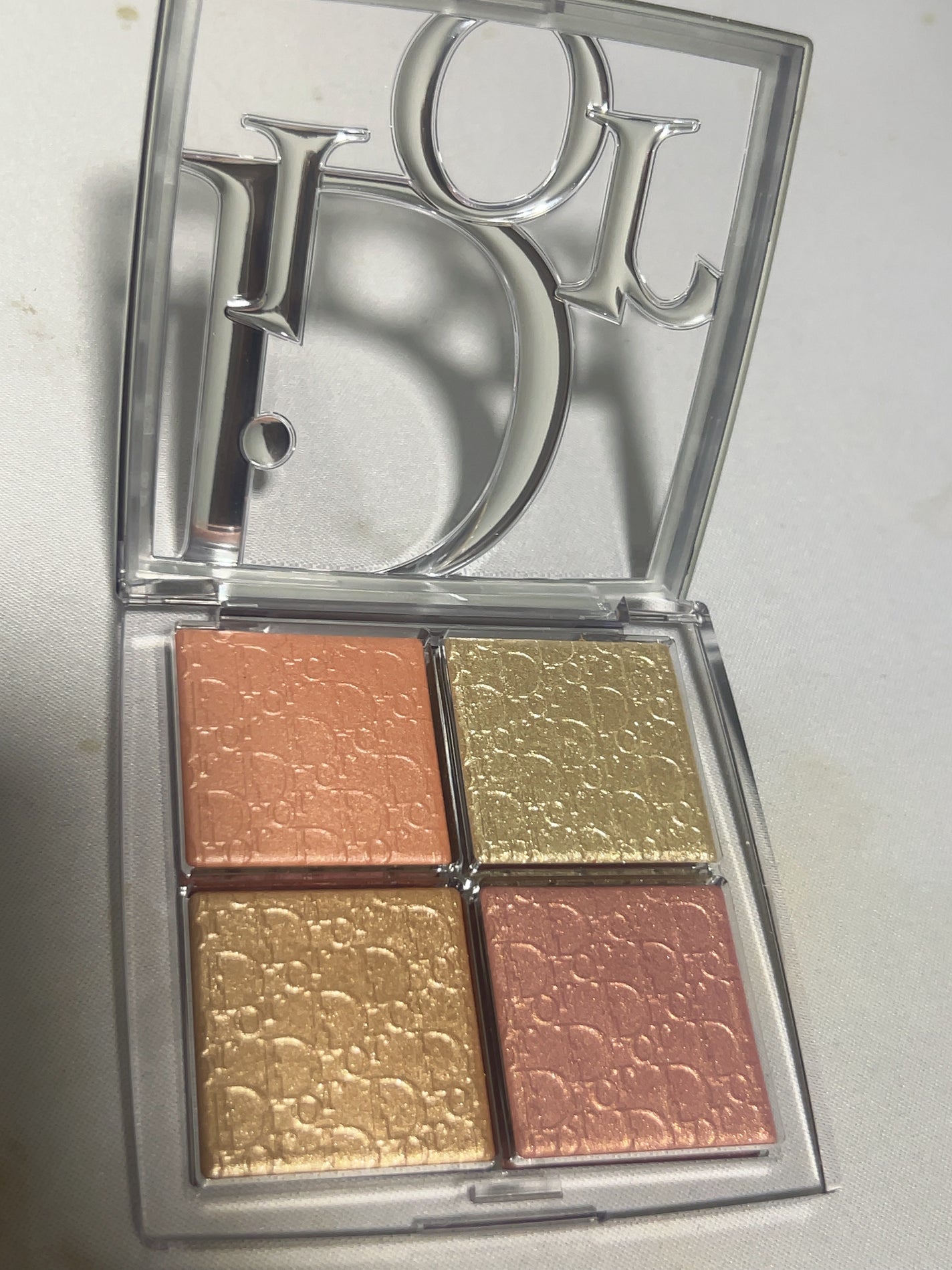 バックステージ グロウ マキシマイザー パレット/Dior/ハイライトを使ったクチコミ(1枚目)