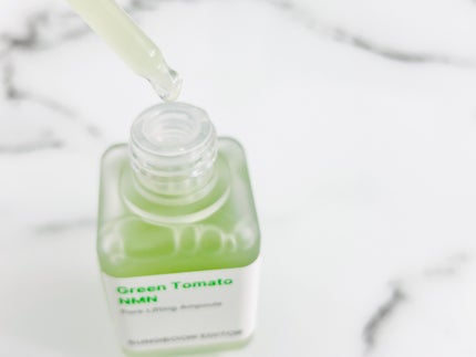 グリーントマト NMN ポア リフティング アンプル/SUNGBOON EDITOR(成分エディター)/美容液を使ったクチコミ(2枚目)