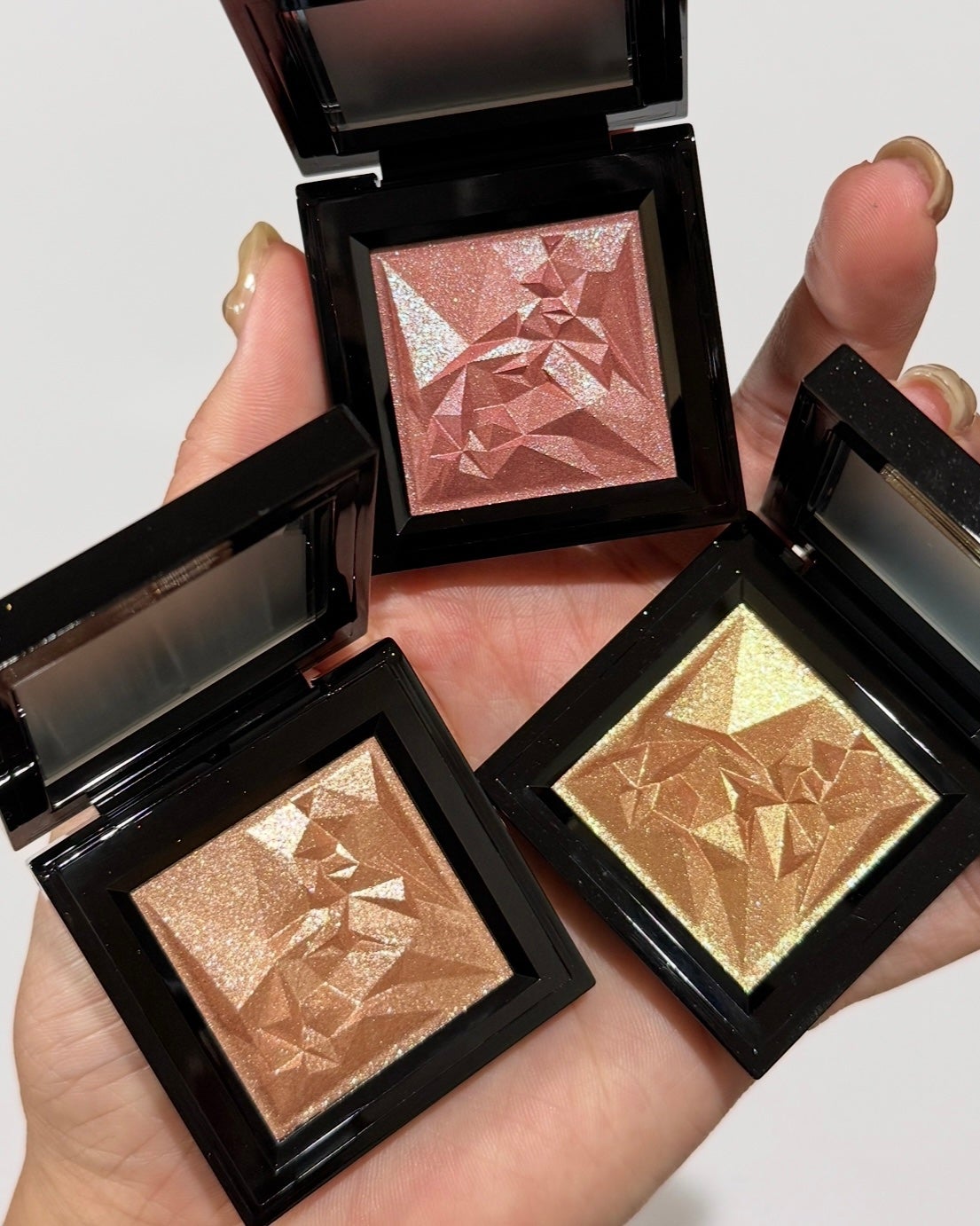 クラッシュド ジェム/shu uemura/単色アイシャドウを使ったクチコミ(5枚目)