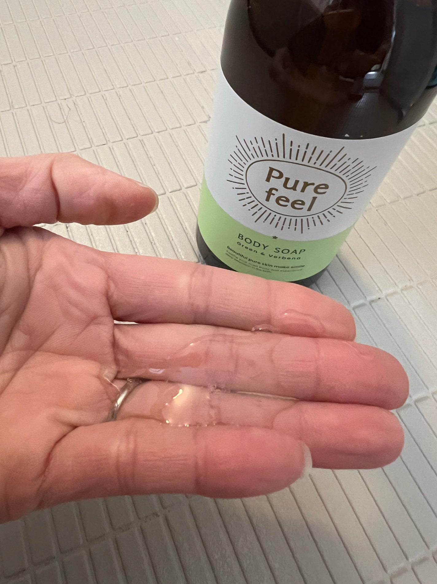 Purefeel ボディソープ グリーン&ヴァーベナの香り/Purefeel/ボディソープを使ったクチコミ(6枚目)
