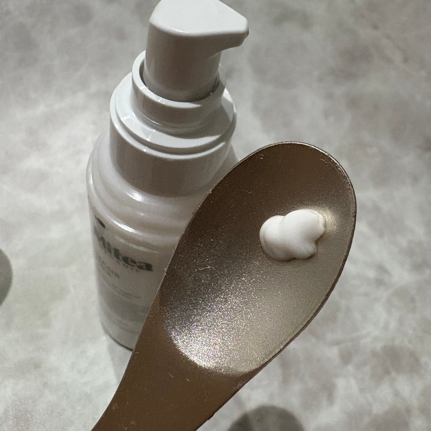 ミティア リペアミルク(乳液・オールインワン) ウッディラベンダーの香り/ミティア オーガニック/乳液を使ったクチコミ(2枚目)