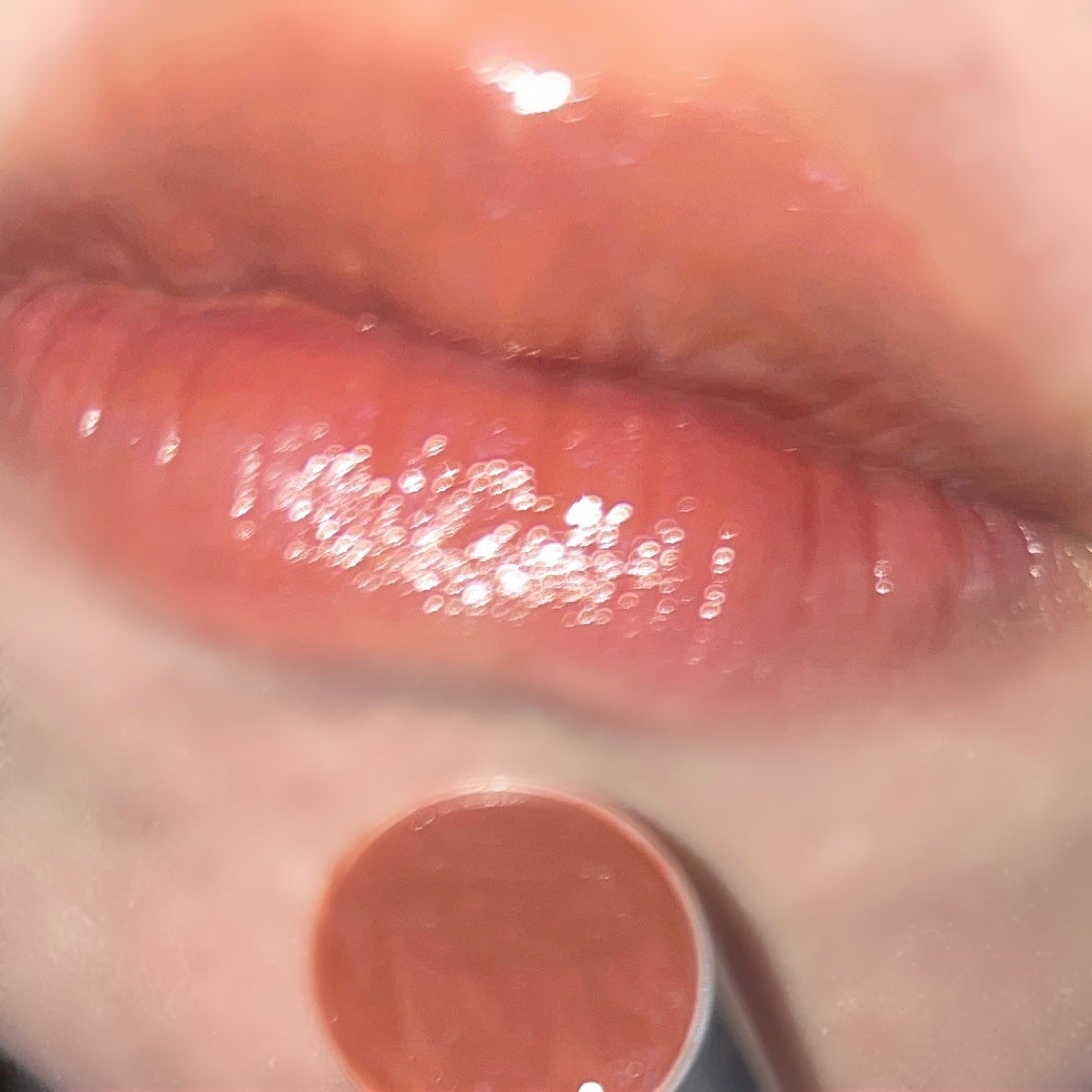 グラスティングメルティングバーム/rom&nd/リップバームを使ったクチコミ(2枚目)