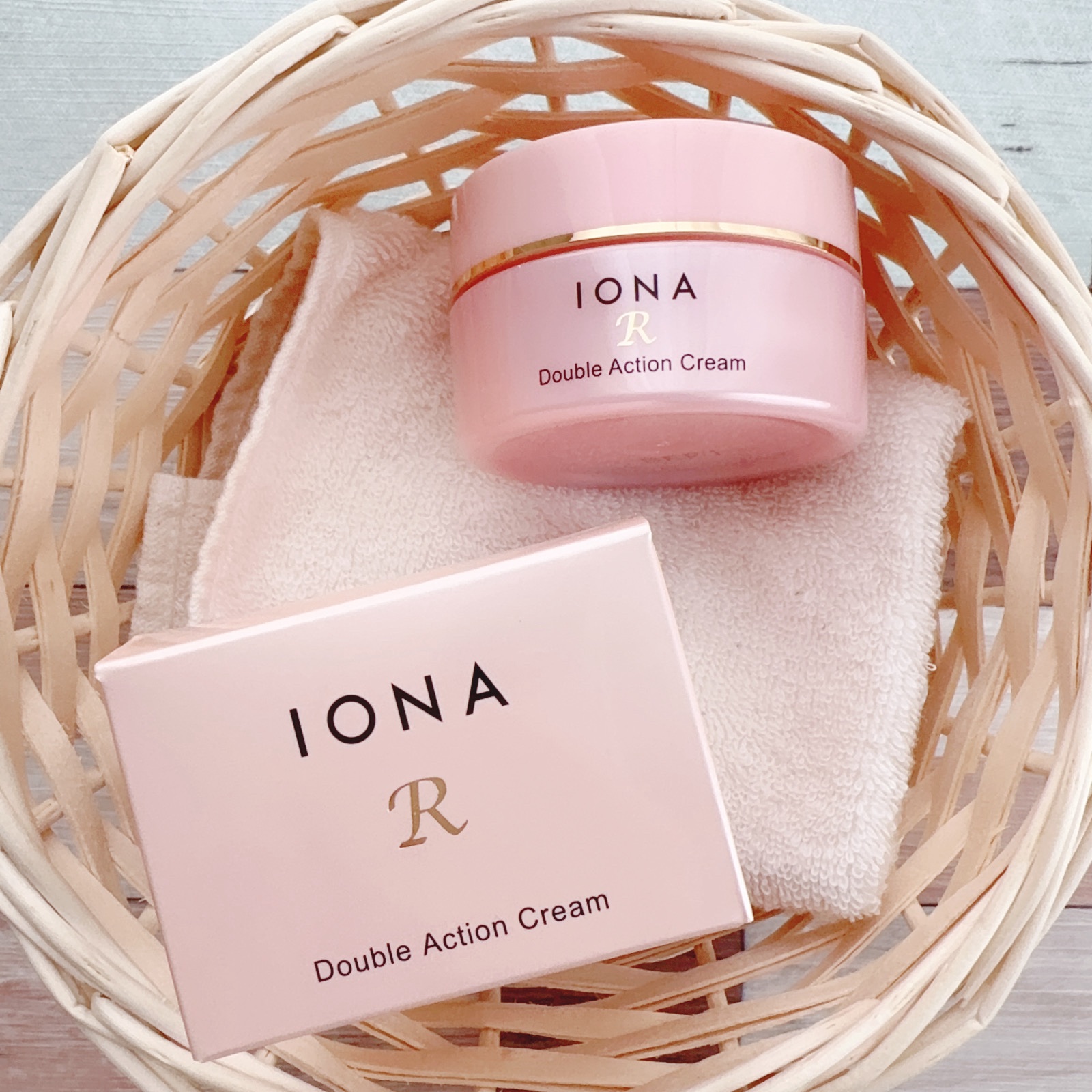 ダブルアクションクリーム/イオナR (イオナアール)/フェイスクリームを使ったクチコミ（1枚目）